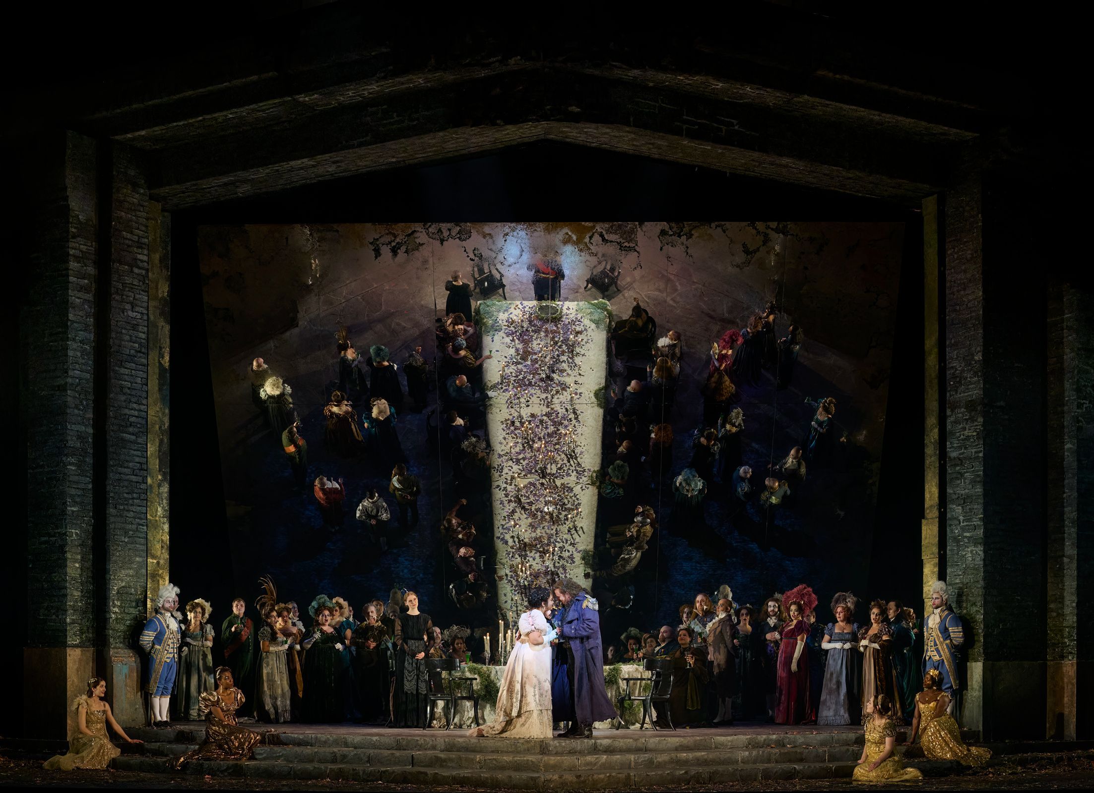 <i>Medea</i> © Michael Cooper
