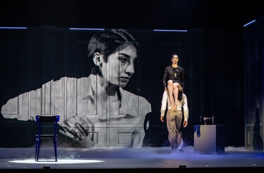 Krist&yacute;na Kmentov&aacute; as Coco Chanel and Adrian S&aacute;nchez as Arthur "Boy" Capel in <i>Coco Chanel</i> &copy; Martin Div&iacute;&scaron;ek