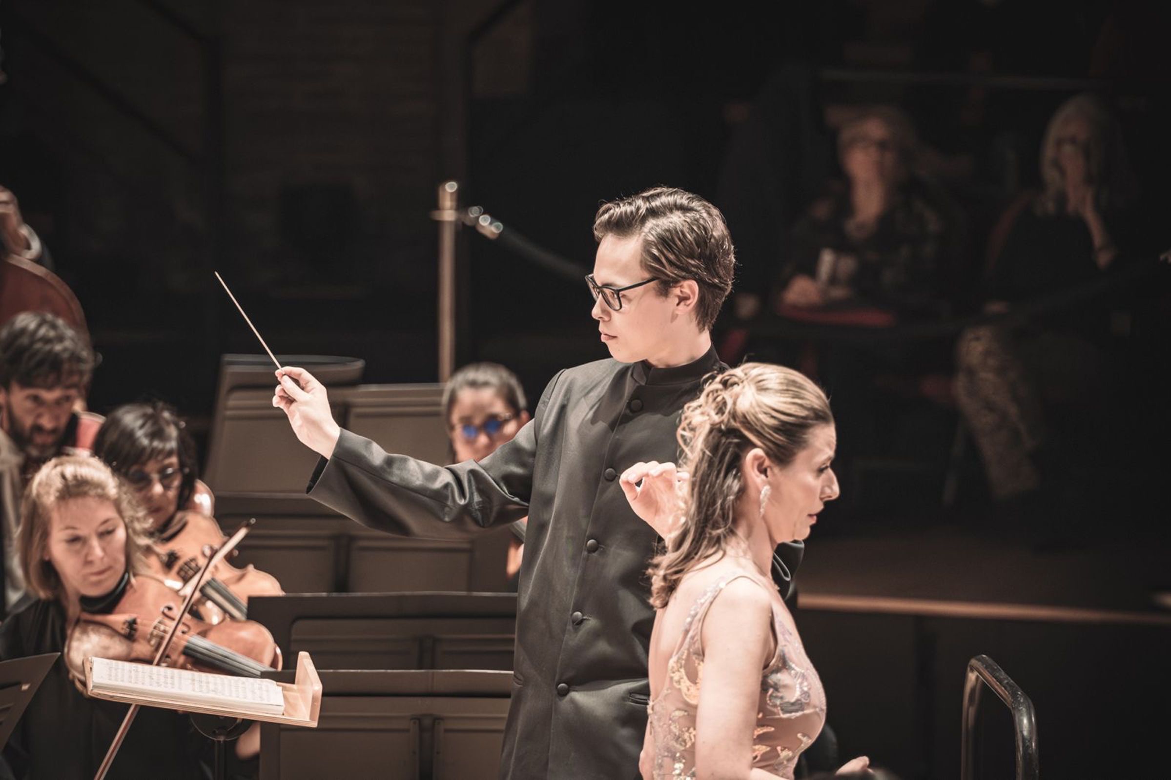 Chen Reiss, Tarmo Peltokoski et l'ONCT © Romain Alcaraz