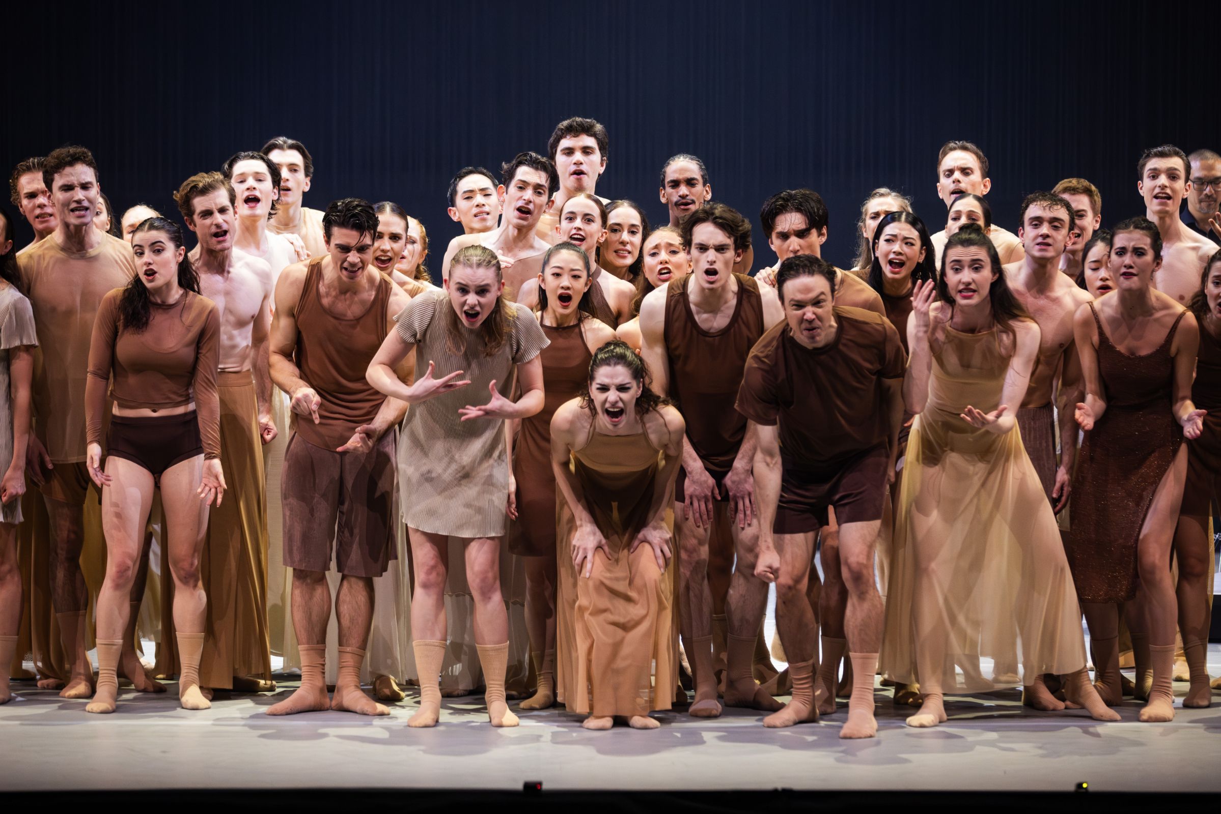 The Australian Ballet in Stephanie Lake's <i>Circle Electric</i> &copy; Daniel Boud