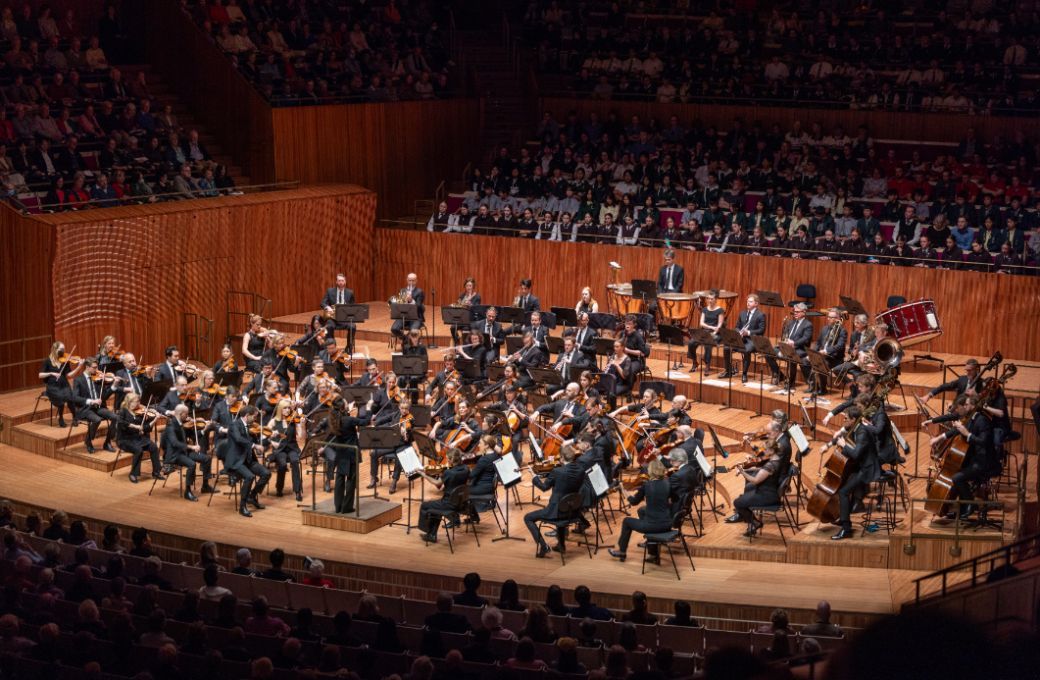 The Sydney Symphony Orchestra and Han-Na Chang perform Tchaikovsky&rsquo;s Fifth Symphony &copy; Craig Abercrombie