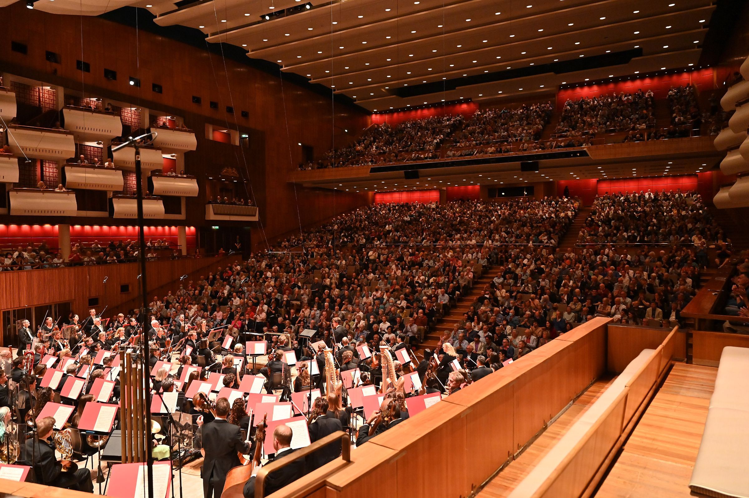 The Philharmonia Orchestra at the Royal Festival Hall © Mark Allan
