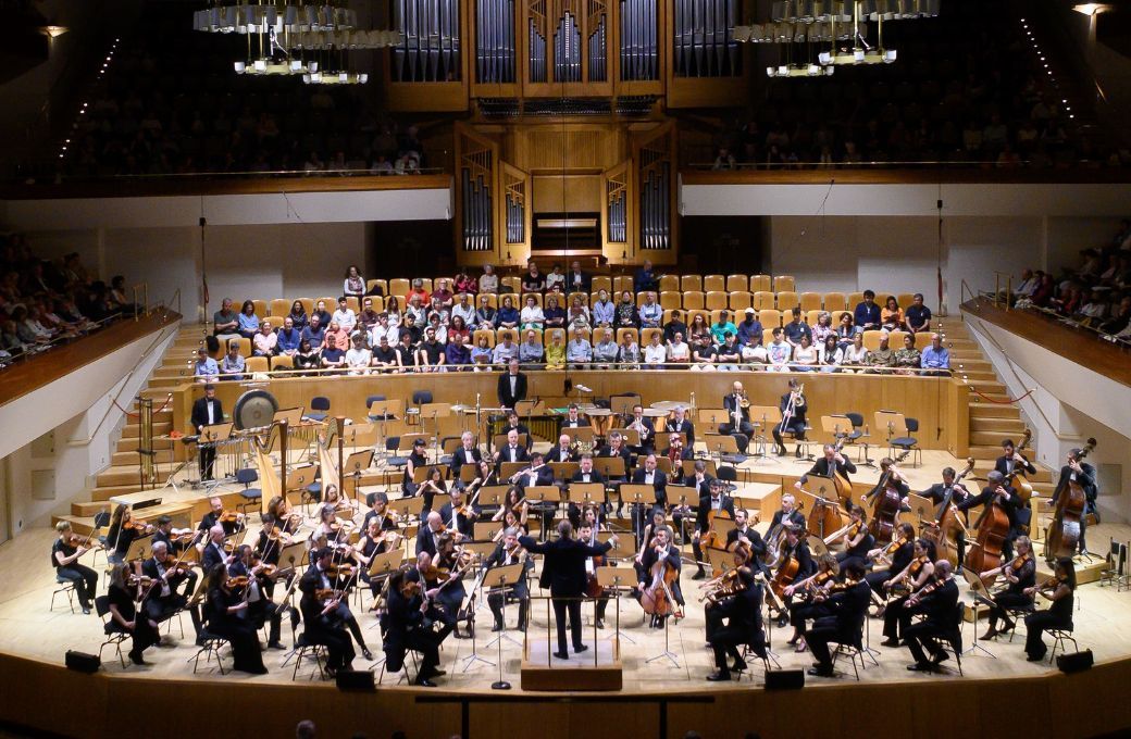 Pierre Bleuse al frente de la Orquesta Nacional de Espa&ntilde;a &copy; Jos&eacute; Luis Pindado | OCNE