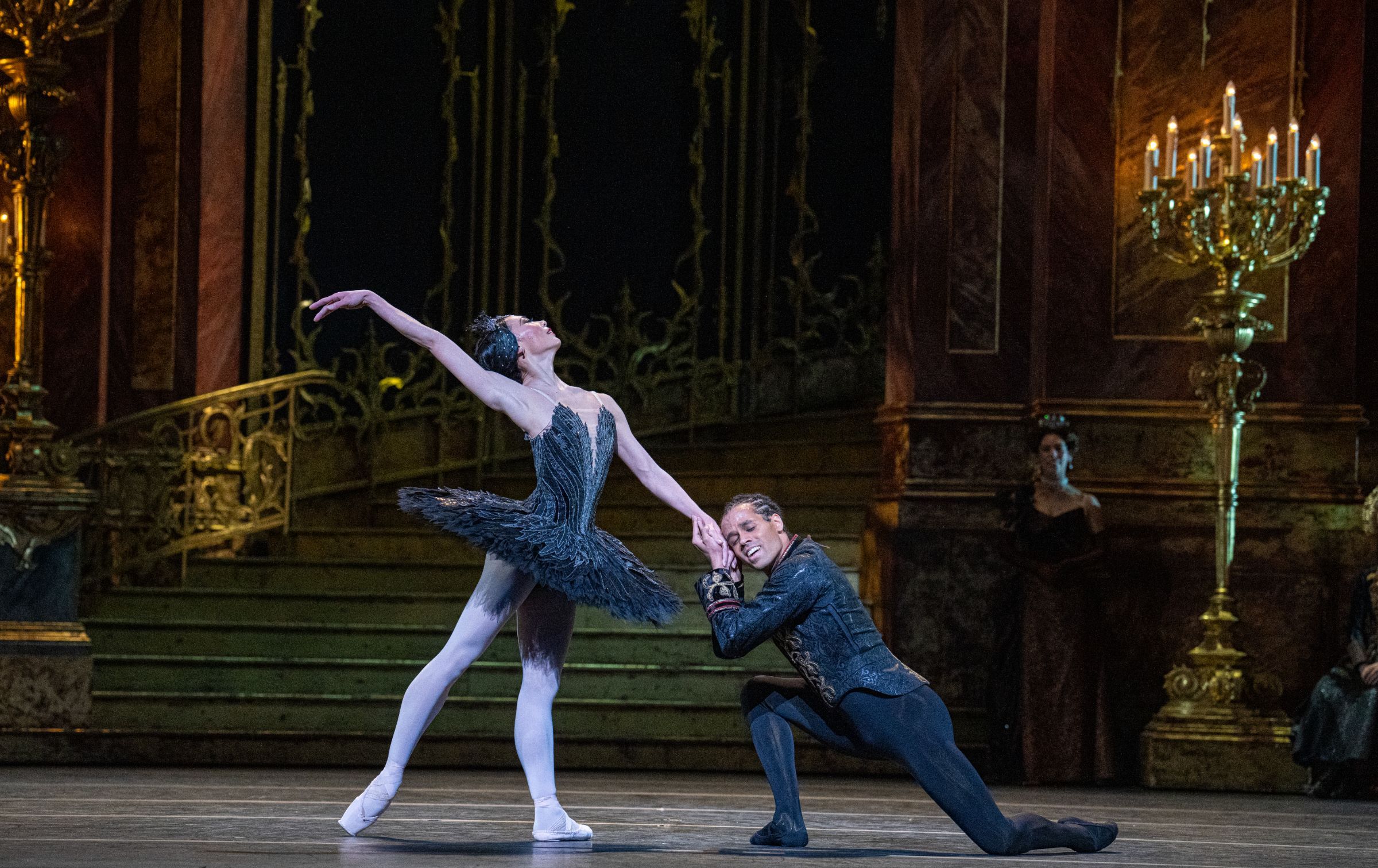 Mariko Sasaki as Odile and Joseph Sissens as Siegfried in Liam Scarlett's <i>Swan Lake</i> &copy; Asya Verzhbinsky