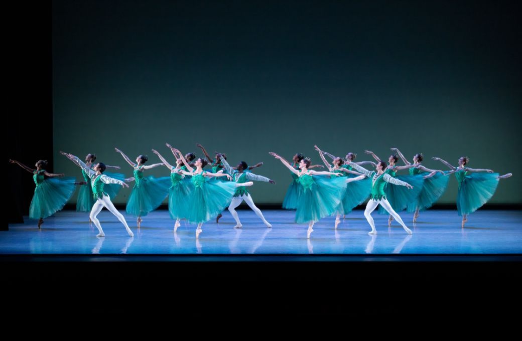 Kansas City Ballet in George Balanchine's <i>Emeralds</i> © KCBalletMedia