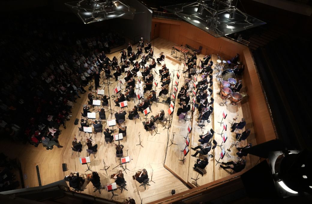 Sir Mark Elder conducts the Hallé © Alex Burns | The Hallé