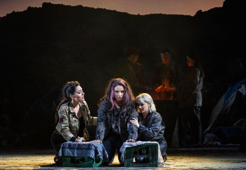 Kezia Bienek (Merc&eacute;d&egrave;s), Rihab Chaieb (Carmen) and Elisabeth Boudreault (Frasquita) &copy; Glyndebourne Productions | Richard Hubert Smith
