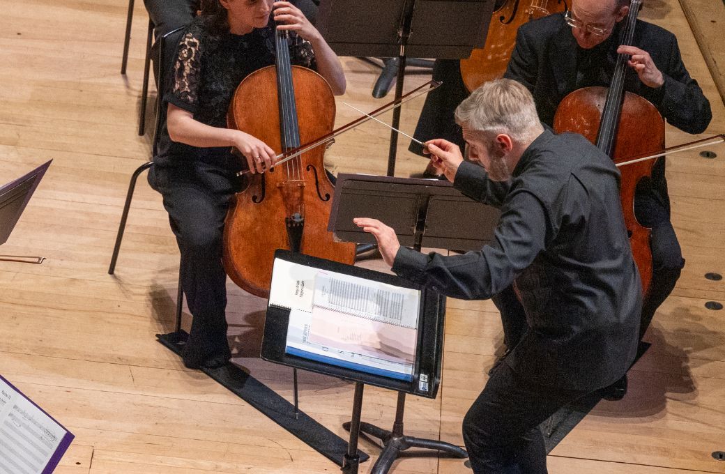 Kirill Karabits conducts the Bournemouth Symphony Orchestra &copy; Pete Woodhead