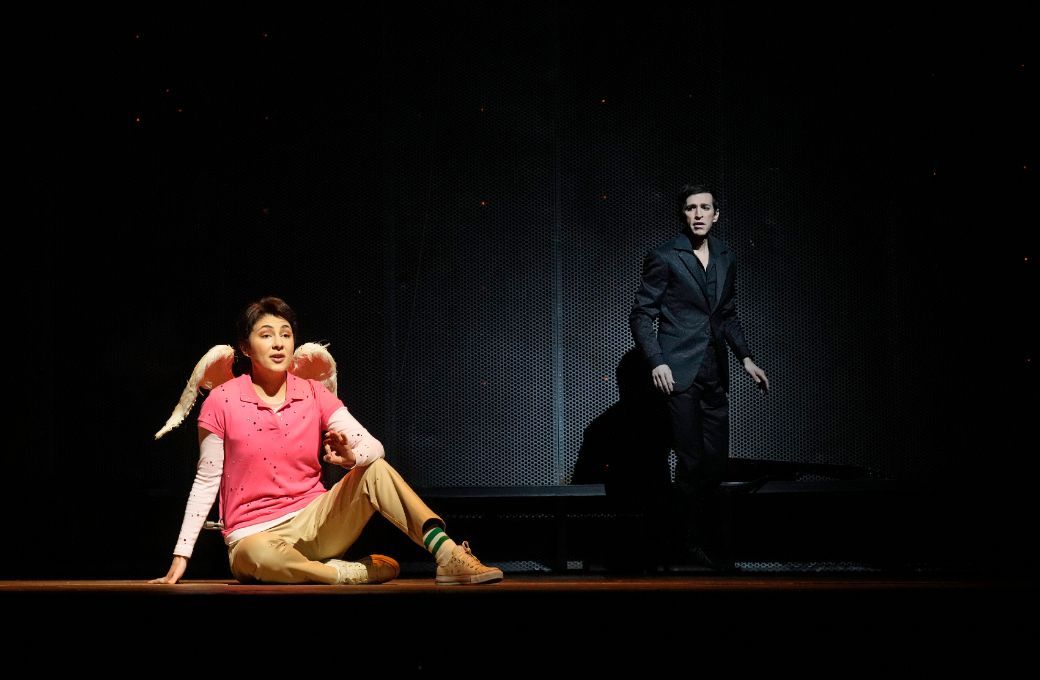 Elena Villal&oacute;n (Amore) and Anthony Roth Costanzo (Orfeo) &copy; Ken Howard | Met Opera