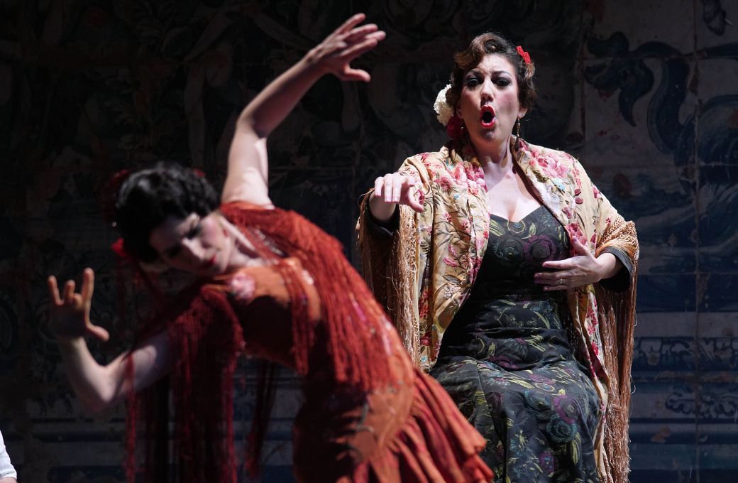 Cristina Arias (bailaora), Sara Salado (cantaora) &copy; Javier del Real | Teatro de la Zarzuela