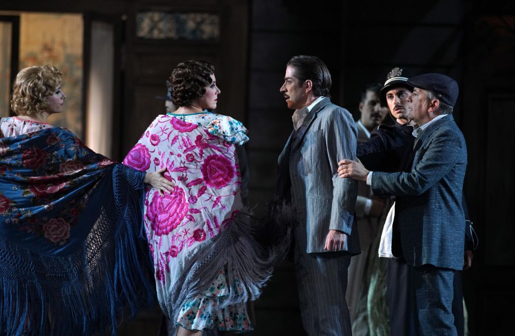 A. San Mart&iacute;n (Casta), C. Romeu (Susana), B. Quiza (Juli&aacute;n), A. Qui&ntilde;ones y R. Castej&oacute;n &copy; Elena del Real | Teatro de la Zarzuela