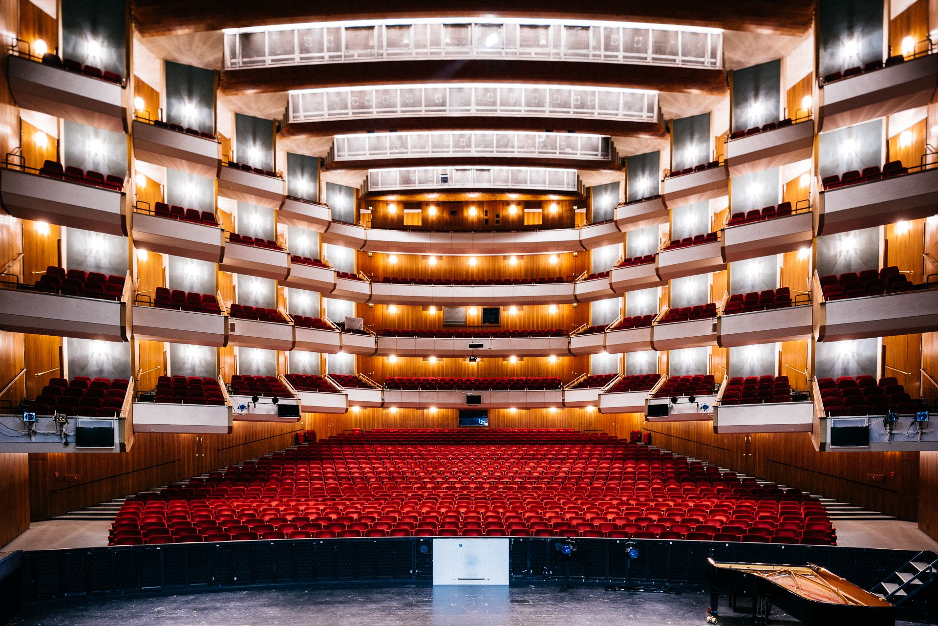 Hamburgische Staatsoper: Zuschauerraum &copy; Niklas Marc Heinecke