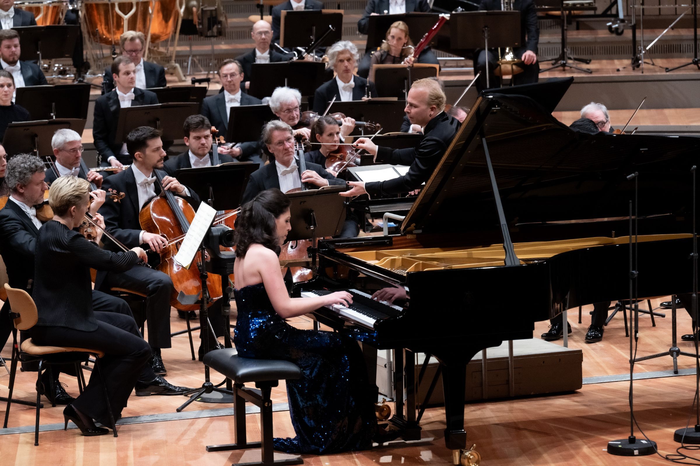 Beatrice Rana und Yannick Nézet-Séguin &copy; Monika Rittershaus