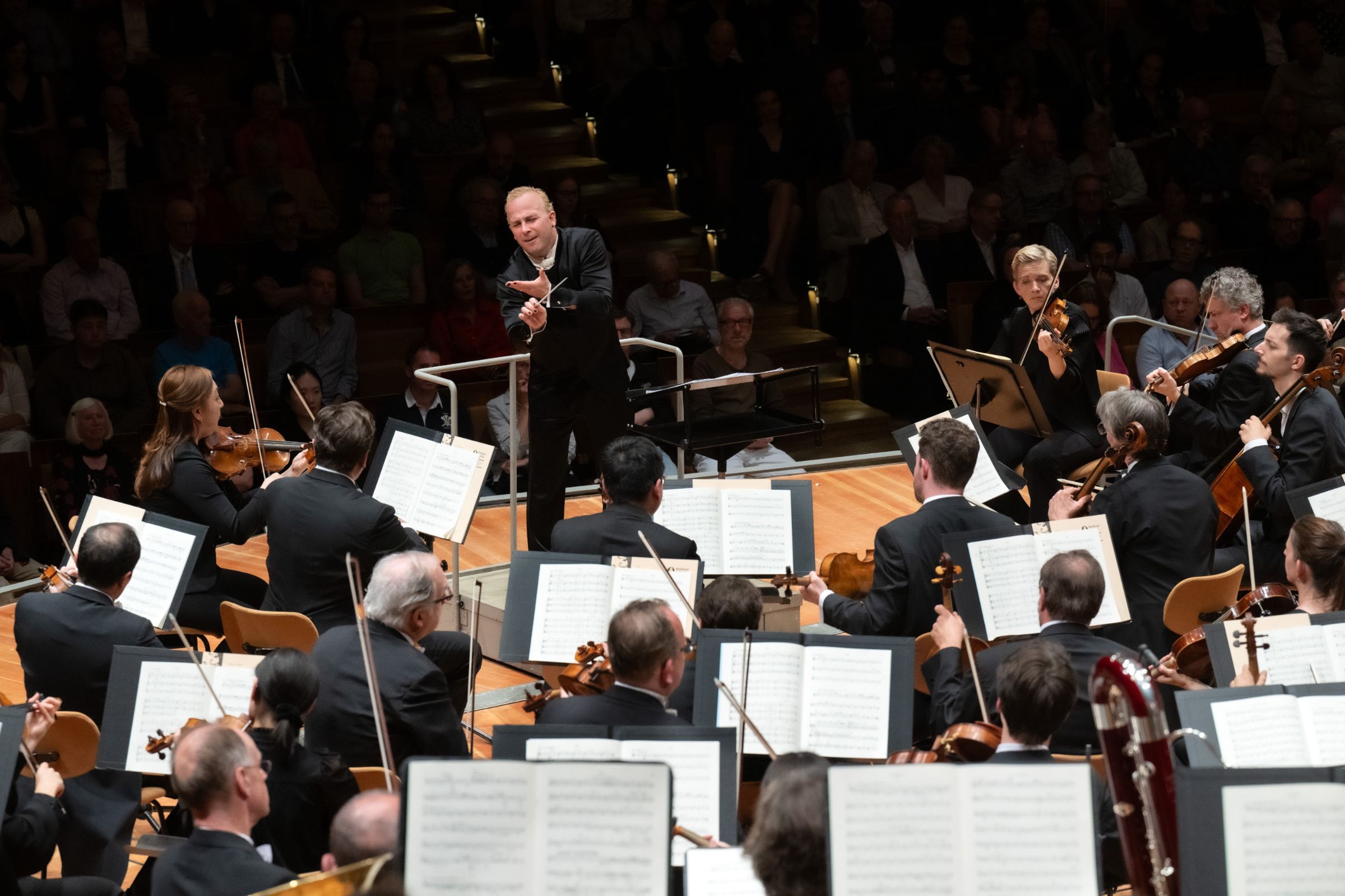 Yannick Nézet-Séguin dirigiert die Berliner Philharmoniker &copy; Monika Rittershaus