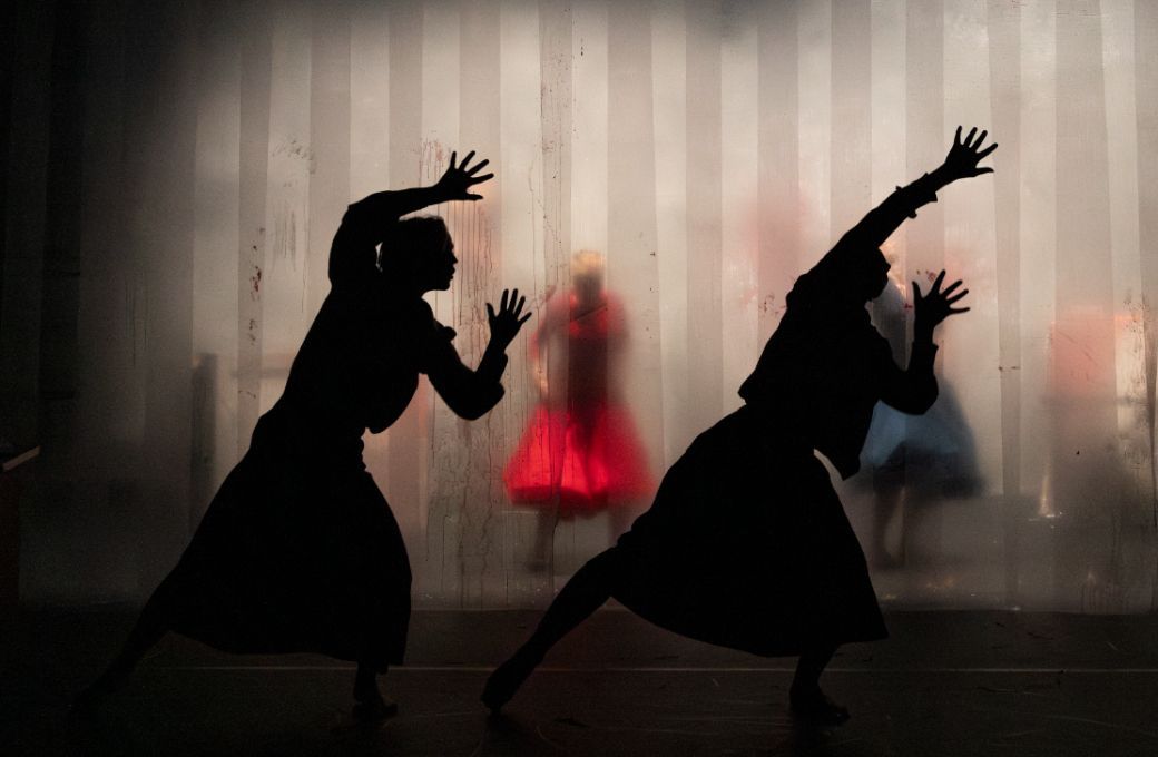 Jo Str&oslash;mgren Kompani in <i>The Basement</i> &copy; Jubal Battisti
