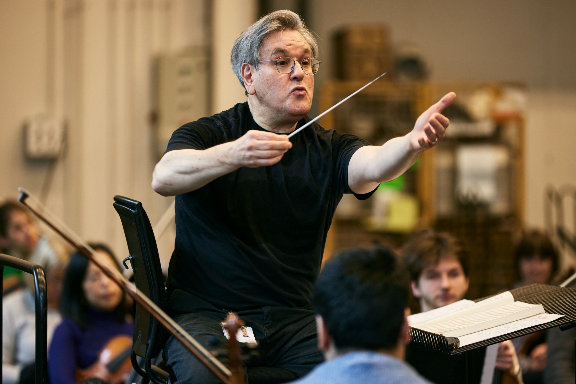 Sir Antonio Pappano rehearses with the Orchestra of the Royal Opera House, Covent Garden &copy; ROH | Ian Hippolyte (2024)