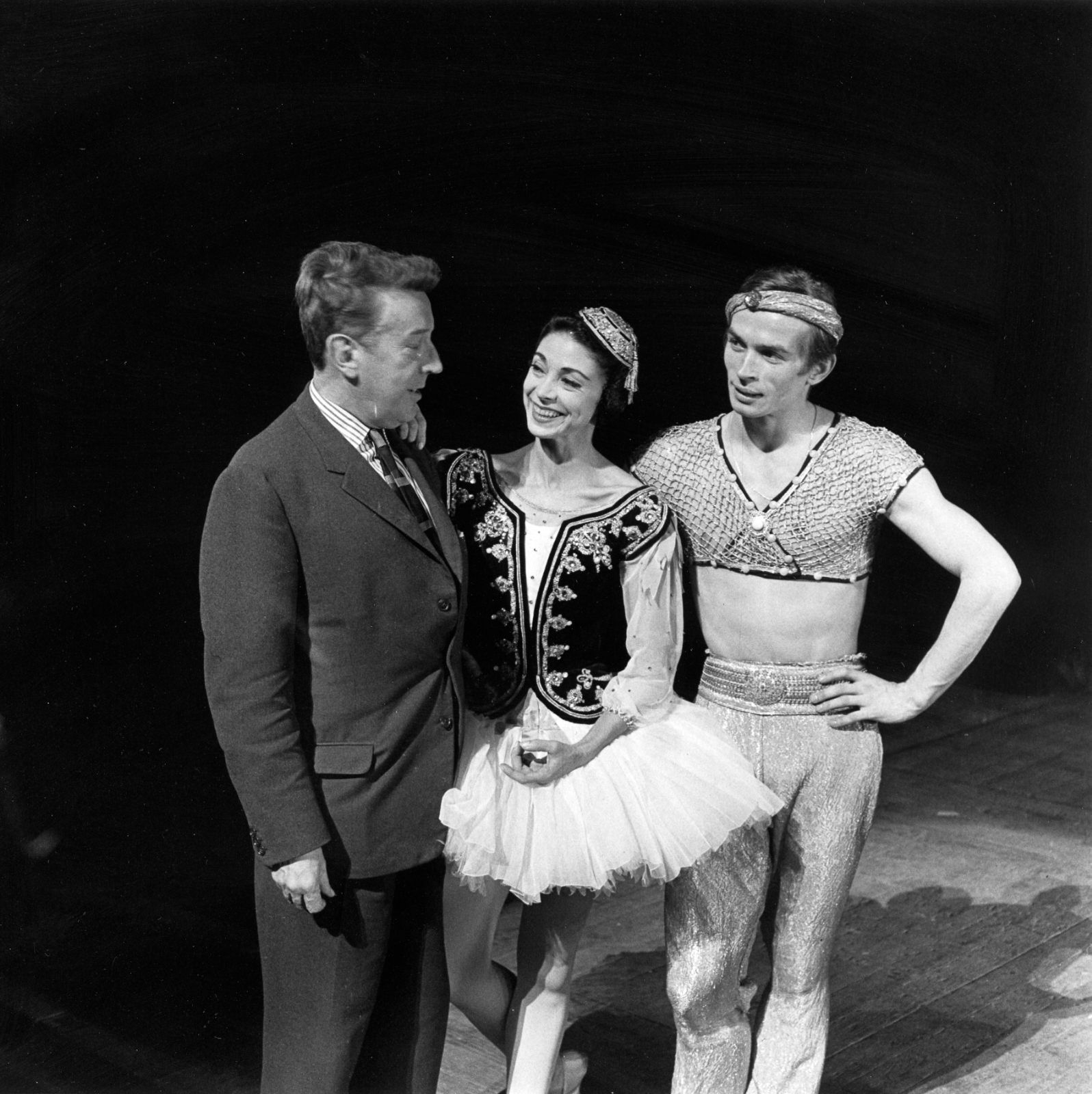 Sir Frederick Ashton with Dame Margot Fonteyn and Rudolf Nureyev &copy; Donald Southern