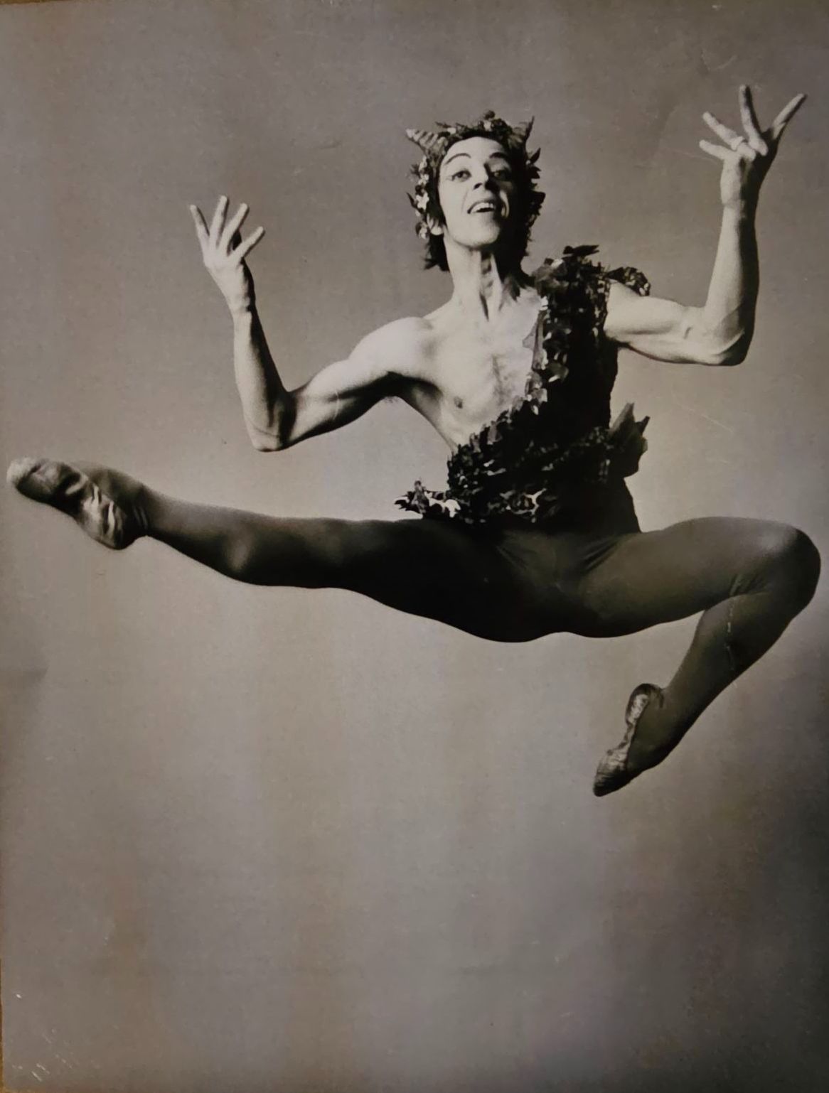 Keith Martin as Puck in Sir Frederick Ashton’s <i>The Dream</i> &copy; Roy Round