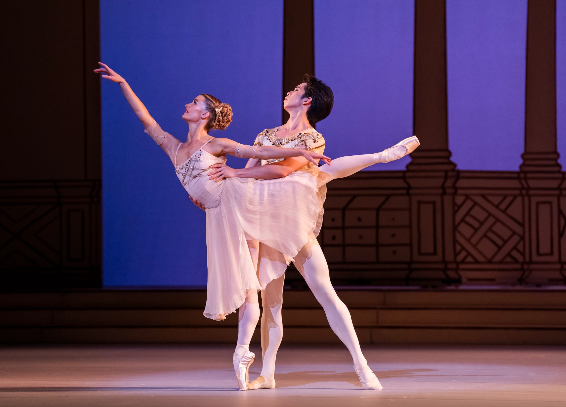 Anna Rose O'Sullivan and Taisuke Nakao in <i>Rhapsody</i> &copy; Tristram Kenton