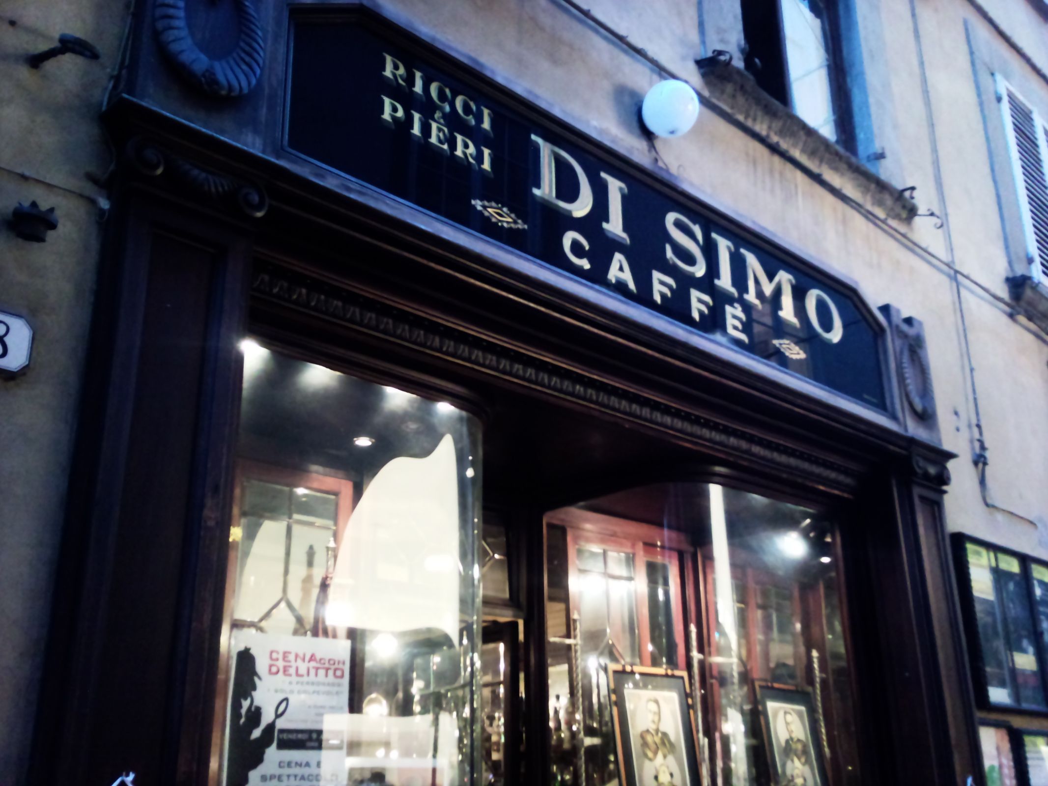 Caffè di Simo-Caselli, Via Fillungo, Lucca &copy; Pietro Zanarini | Flickr