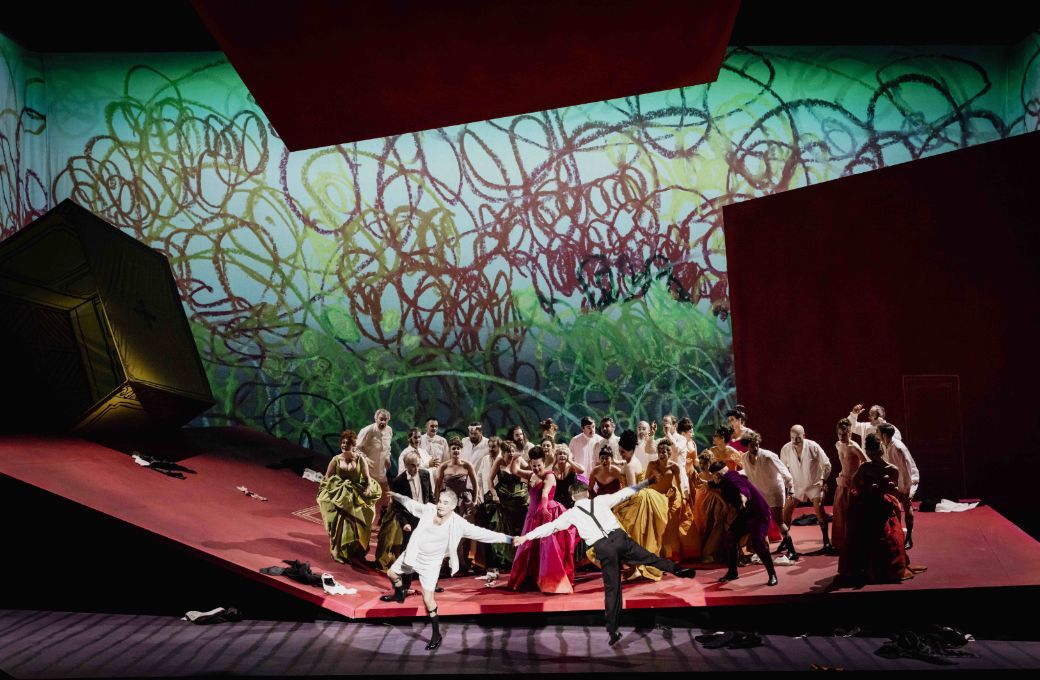 <i>La Chauve-souris</i> &agrave; l'Op&eacute;ra de Lille &copy; Simon Gosselin