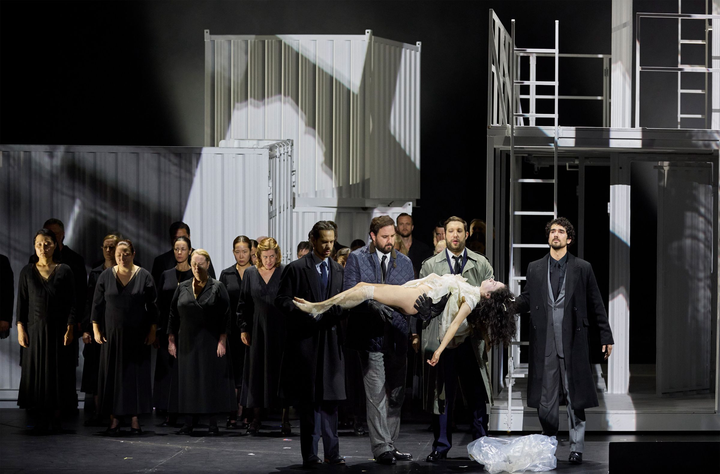 Jonas Jud (Bethune), Omer Kobiljak (Tebaldo), Stanislav Vorobyov (Roberto) und Brent Michael Smith &copy; Herwig Prammer