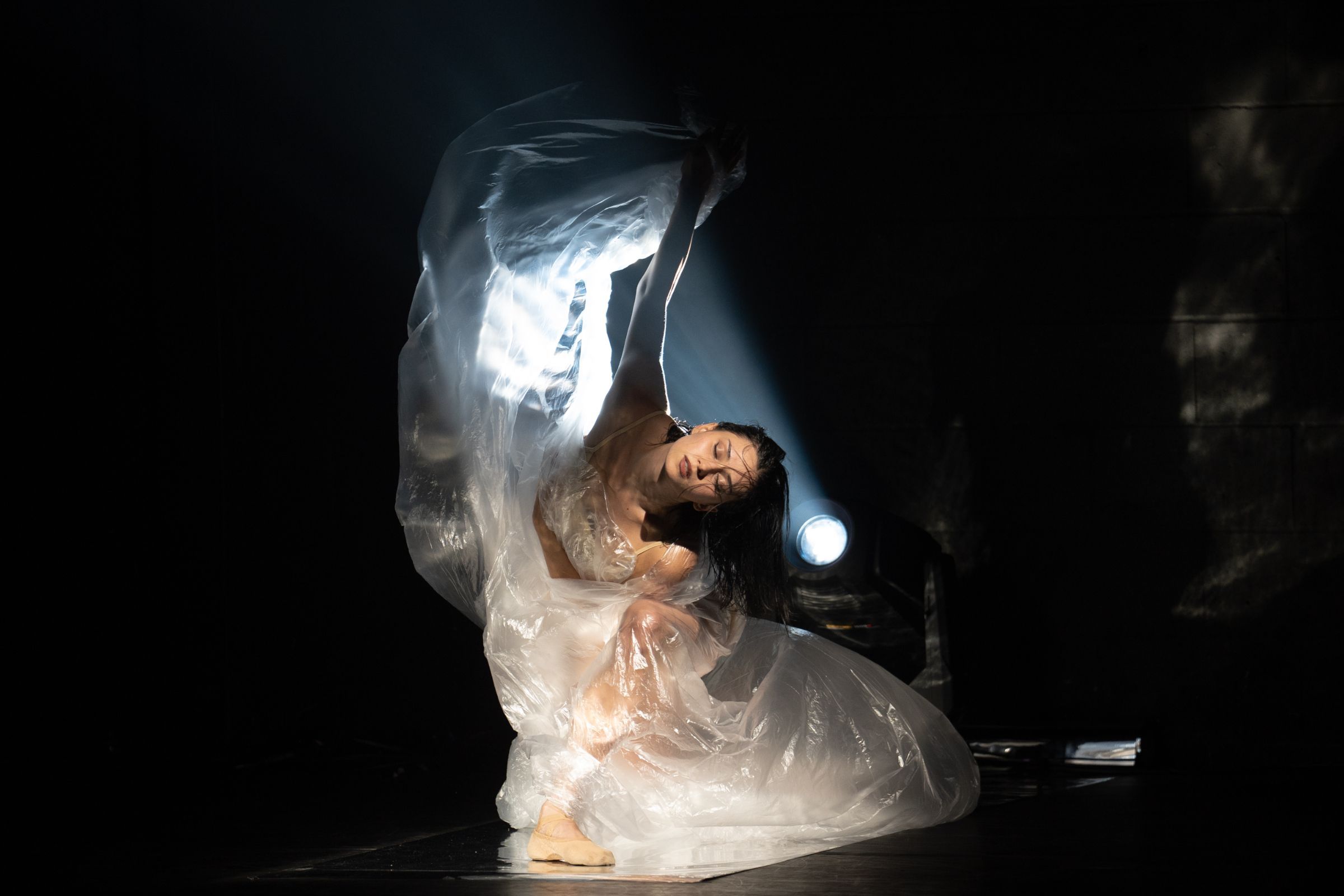 Izabela Gracíkova in Carolina Isach's <i>Distant Instant</i> &copy; Andrej Uspenski