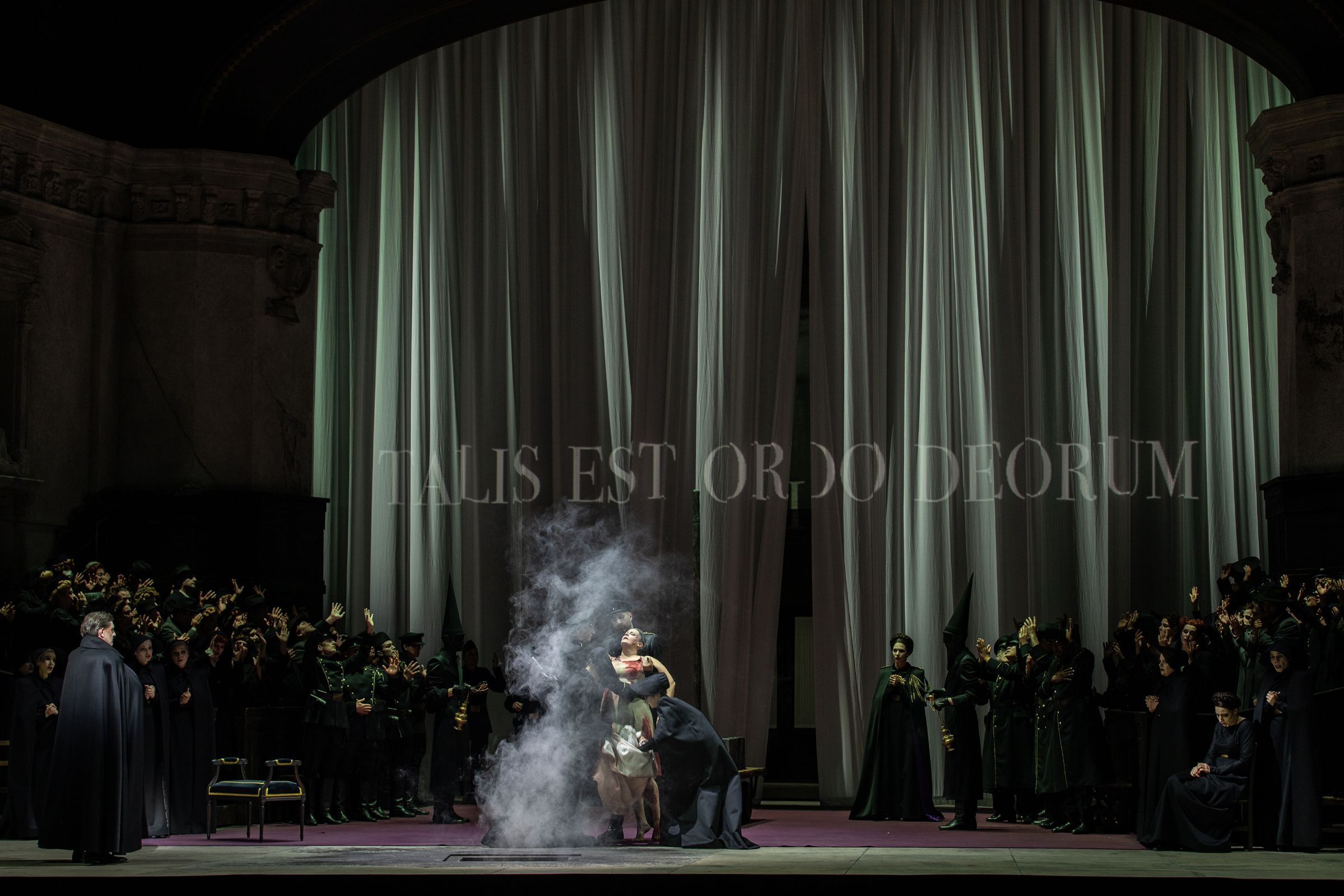 <i>La Vestale</i> à l'Opéra de Paris &copy; Guergana Damianova / Opéra national de Paris