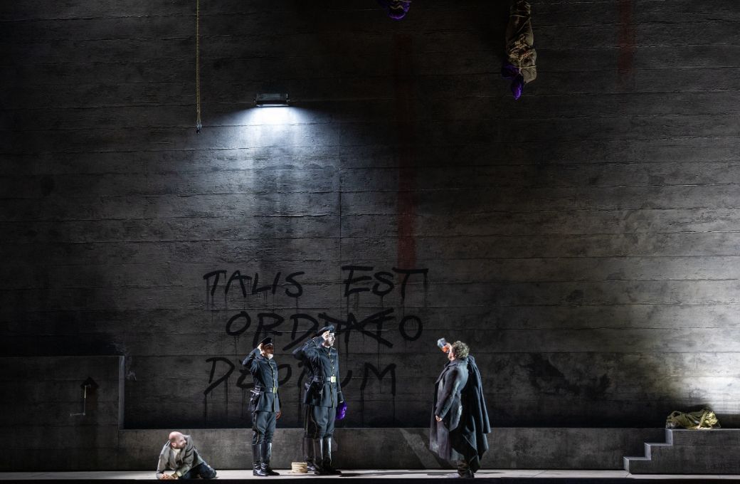 <i>La Vestale</i> à l'Opéra de Paris &copy; Guergana Damianova / Opéra national de Paris