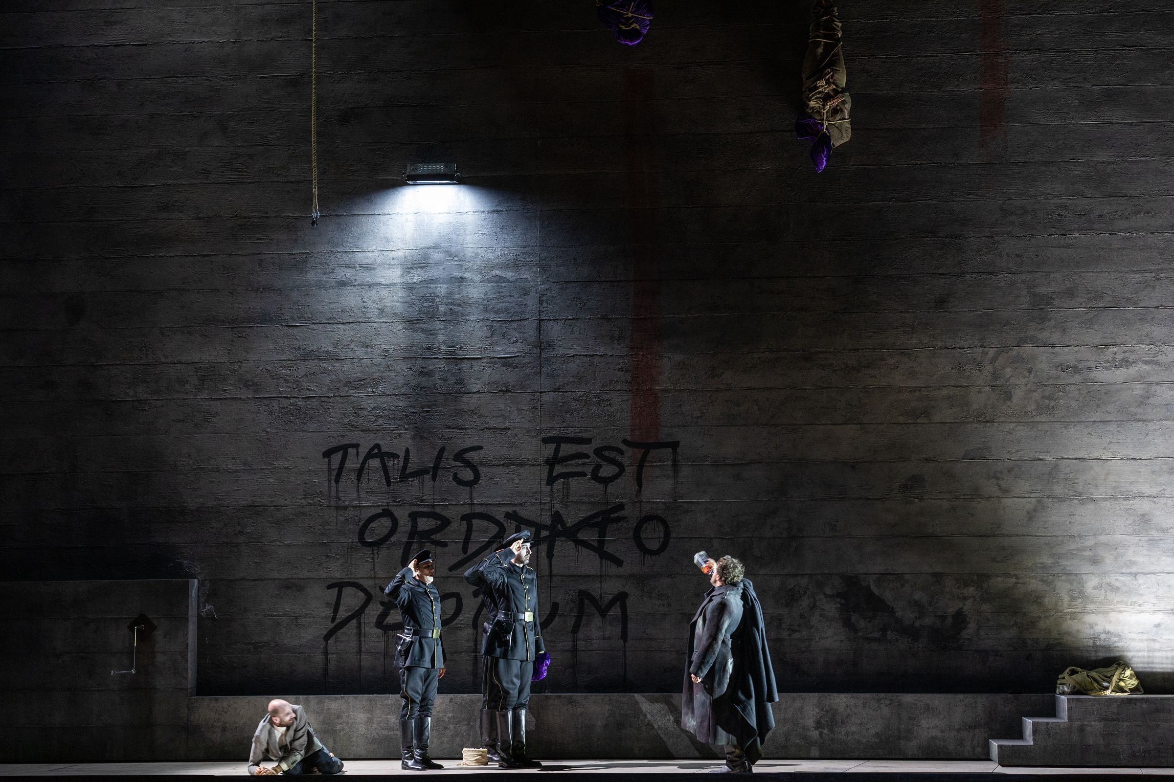 <i>La Vestale</i> à l'Opéra de Paris &copy; Guergana Damianova / Opéra national de Paris