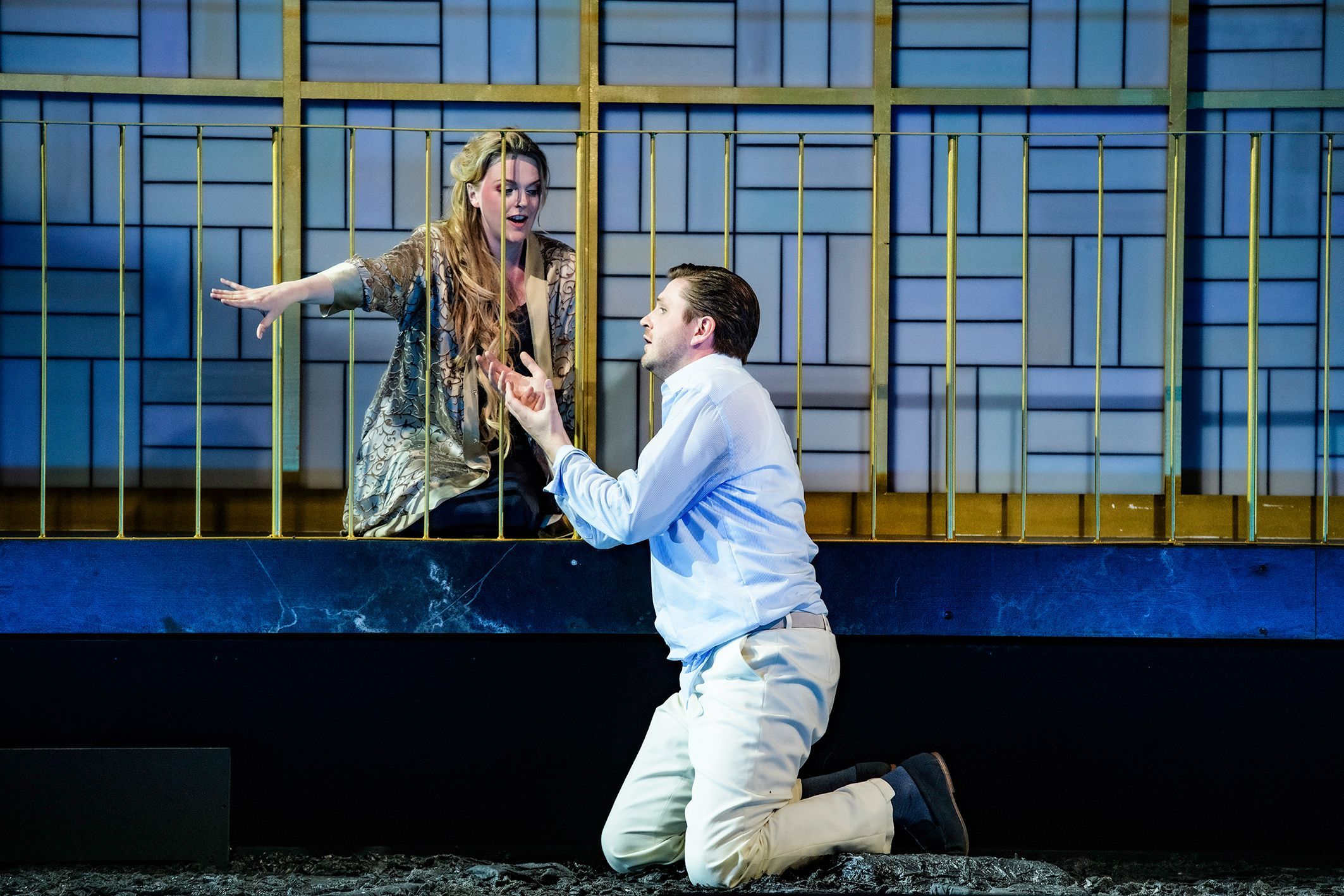 Chloë Morgan (Mélisande) und Samuel Hasselhorn (Pelléas) © Bettina Stoess