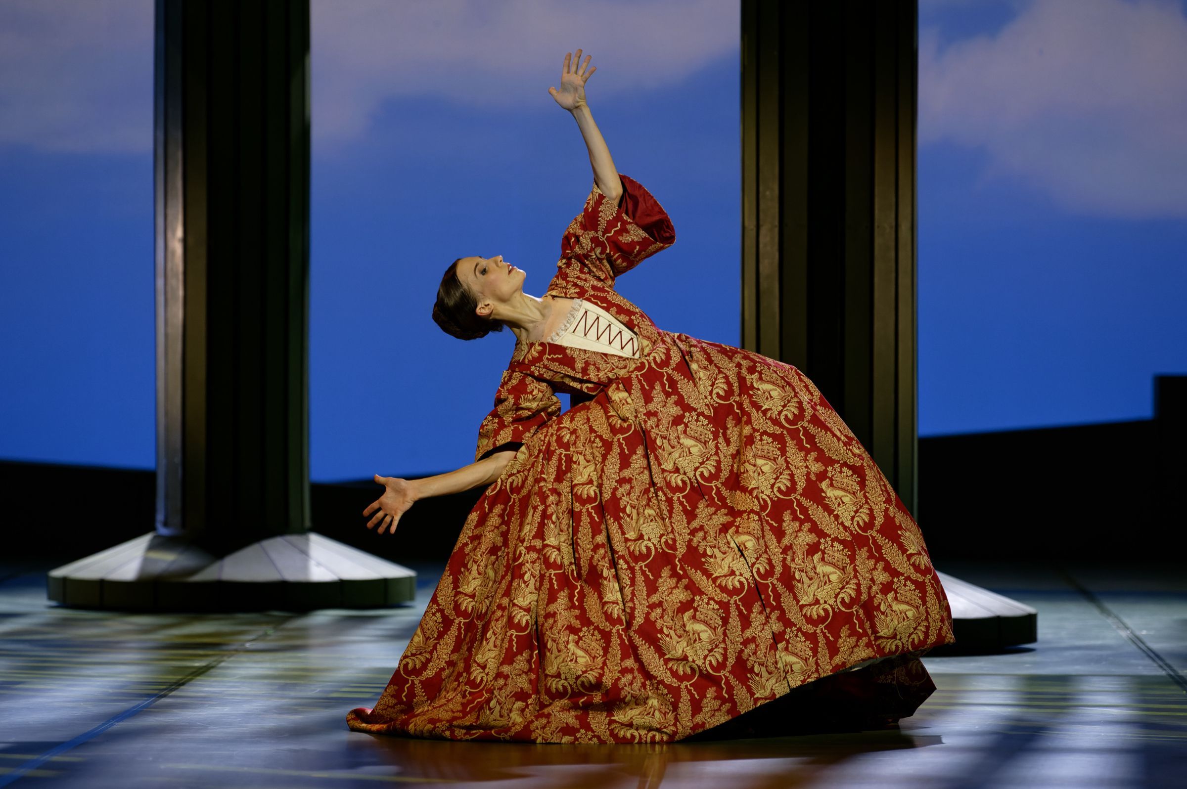 Julija Stankevičiūtė in Angelin Preljocaj's <i>Le Parc</i> &copy; Martynas Aleksa