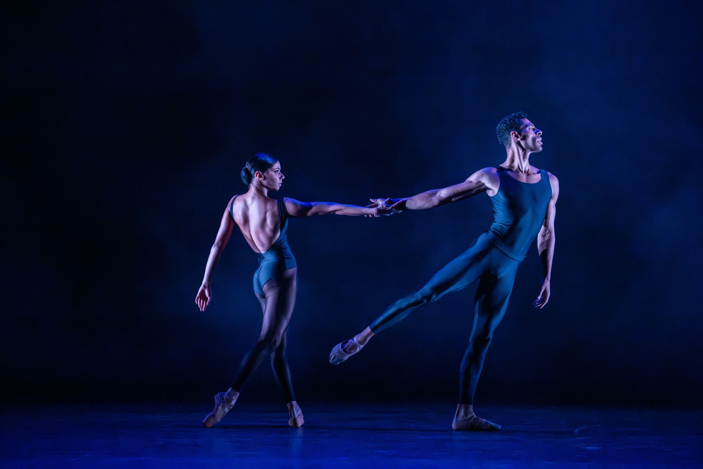 Céline Gittens and Tyrone Singleton in <i>Black Sabbath – The Ballet</i> &copy; Johan Persson