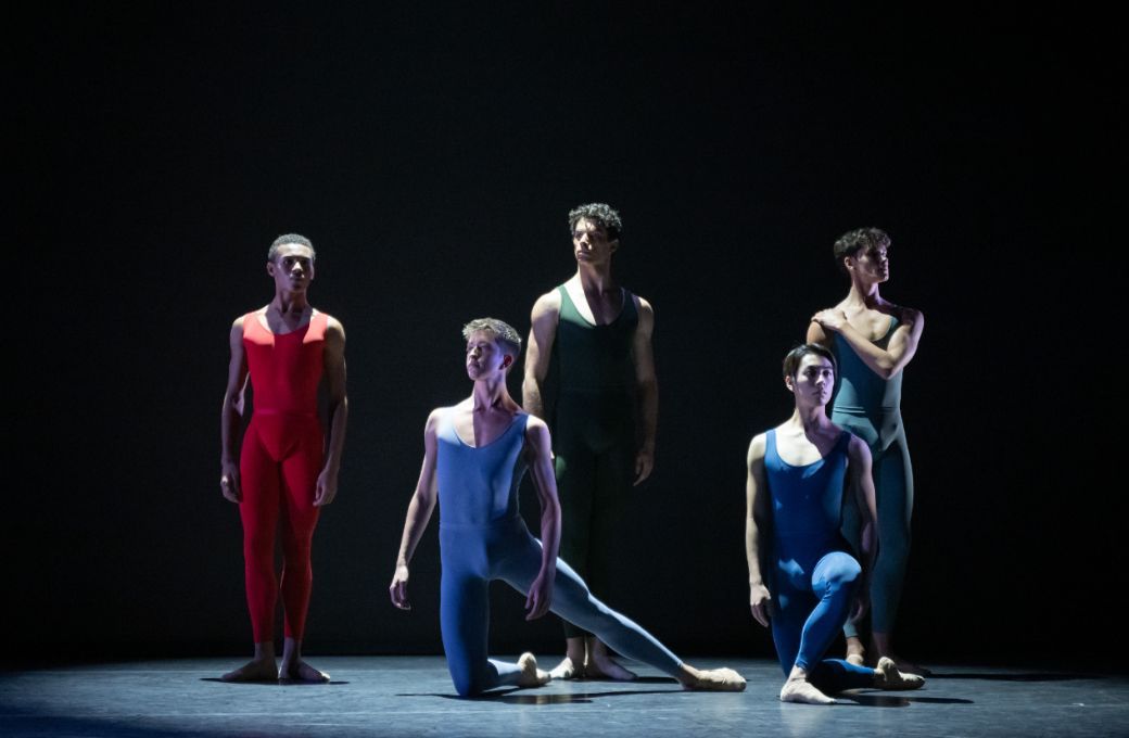 Upper School Pre-professional year in Helgi Tomasson's <i>Concerto Grosso</i> &copy; Photography by ASH