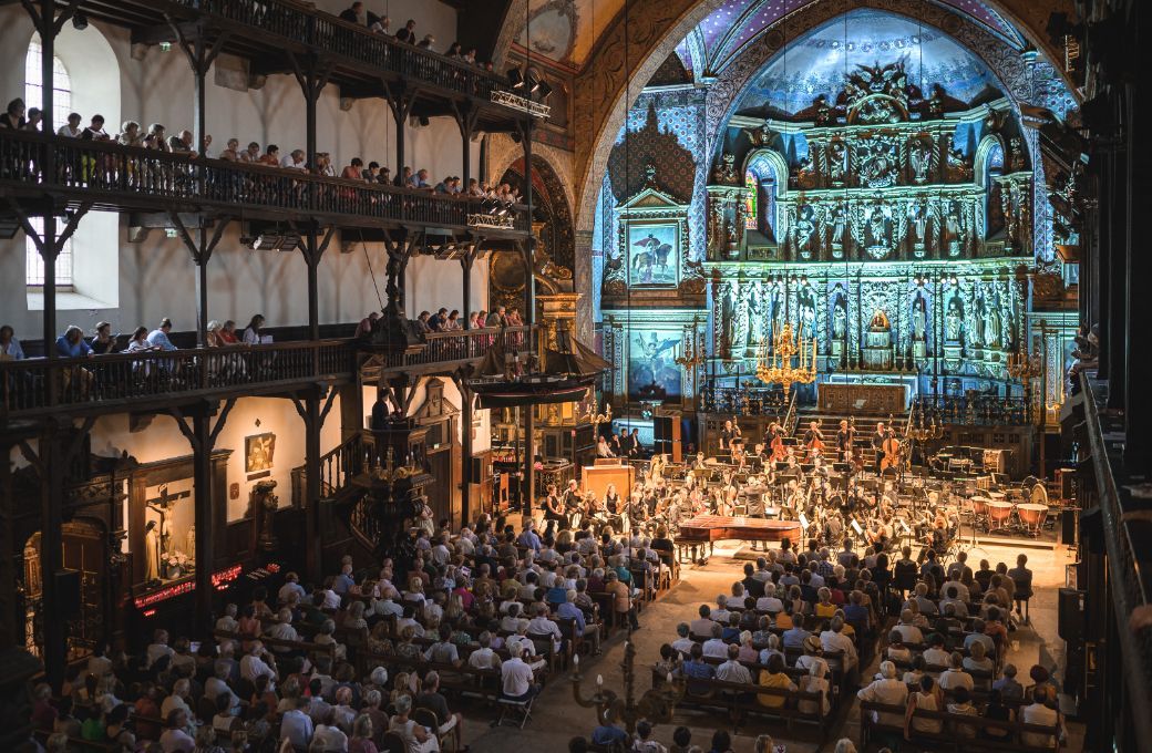 Un concert du Festival Ravel dans l'église de Saint-Jean-de-Luz © Komcebo