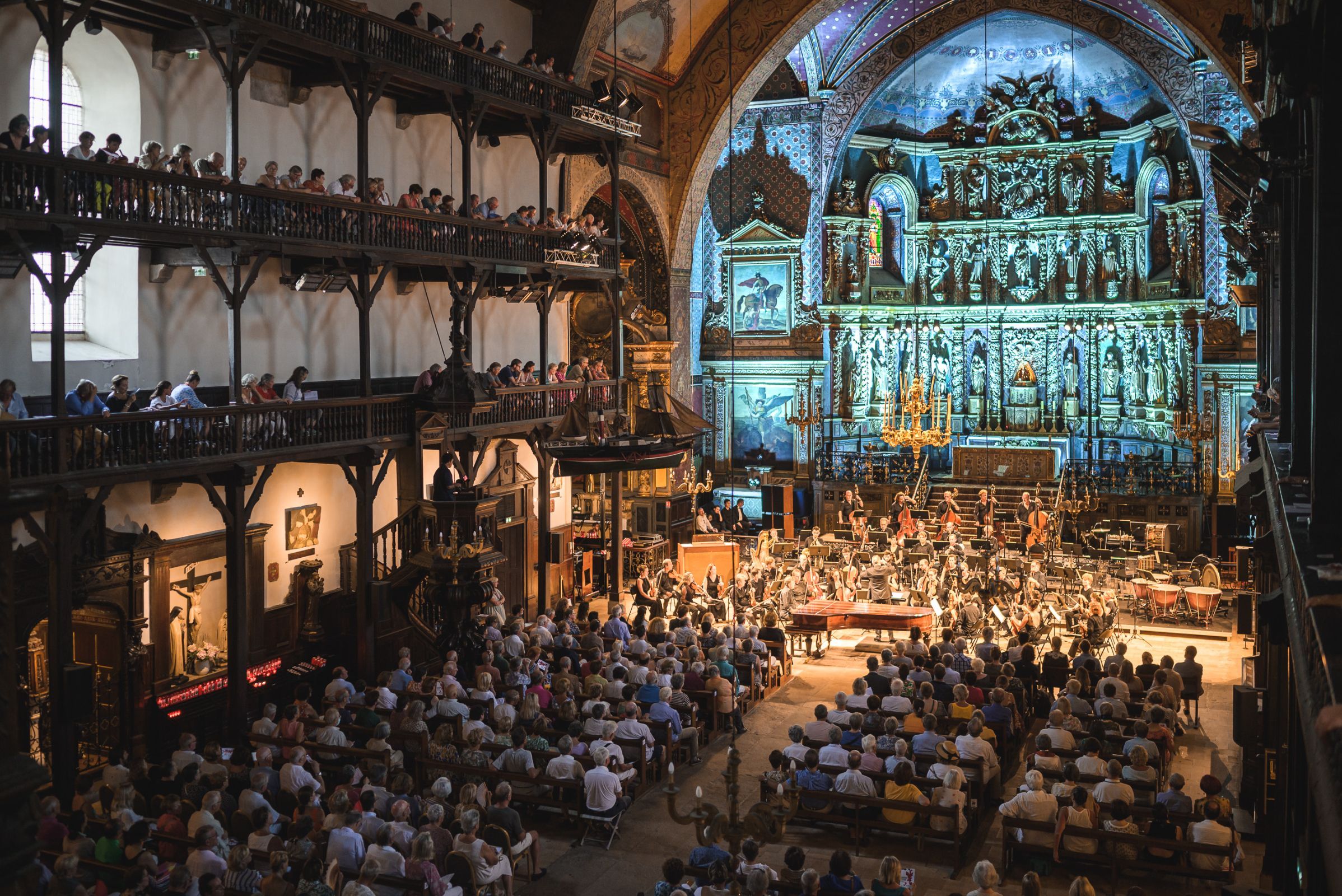 Un concert du Festival Ravel dans l'église de Saint-Jean-de-Luz © Komcebo