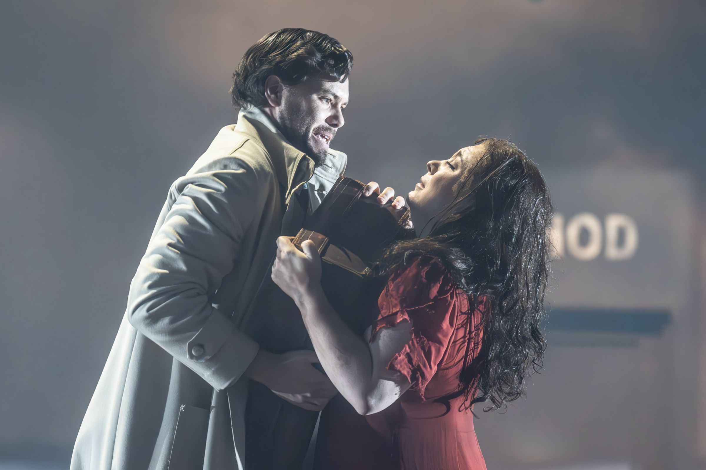 Thomas Atkins (Boris) and Natalya Romaniw (Kátya) &copy; Marc Brenner