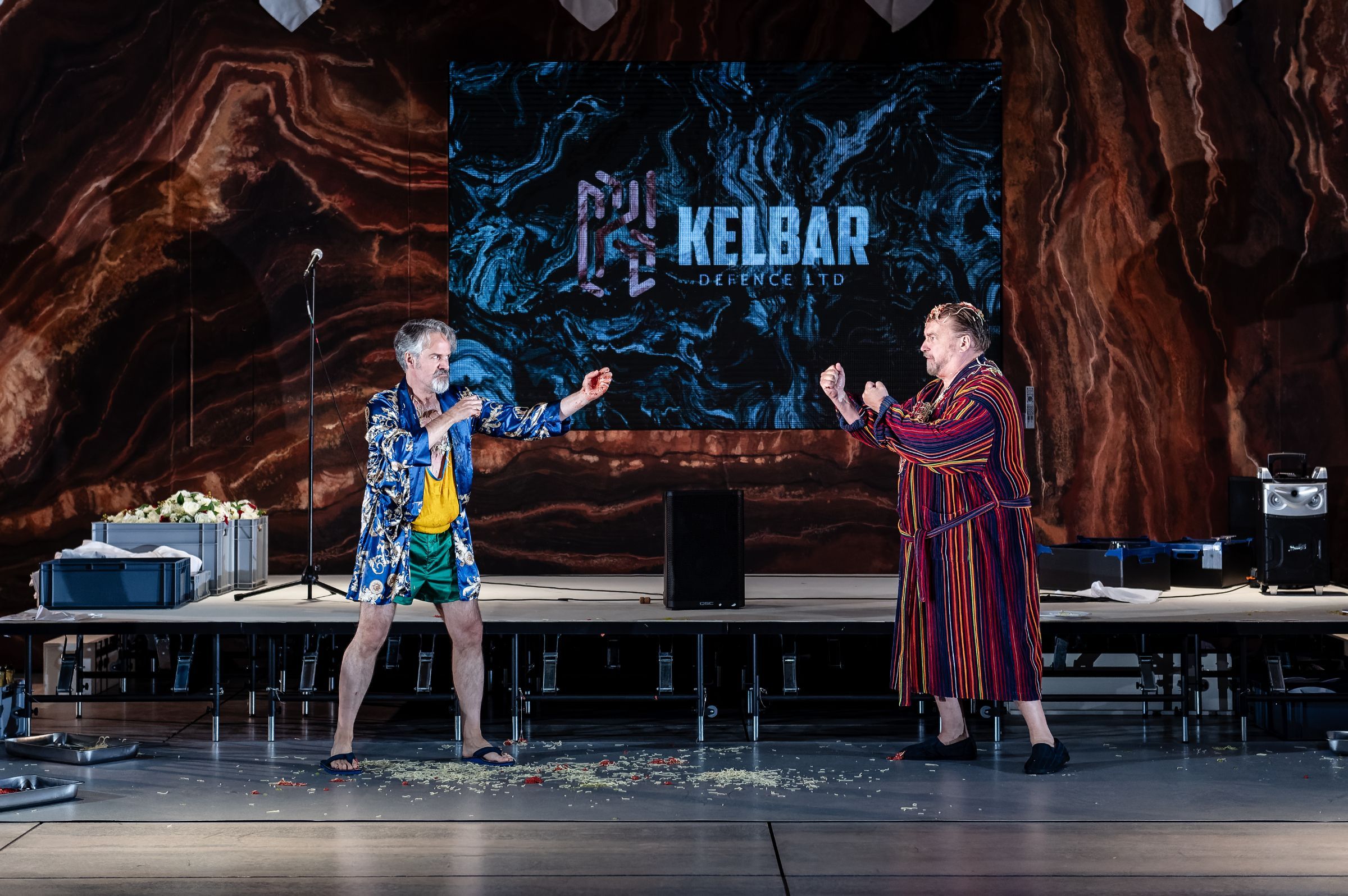 Grant Doyle (La Rocca), Henry Waddington (Il Barone di Kelbar) &copy; Julian Guidera