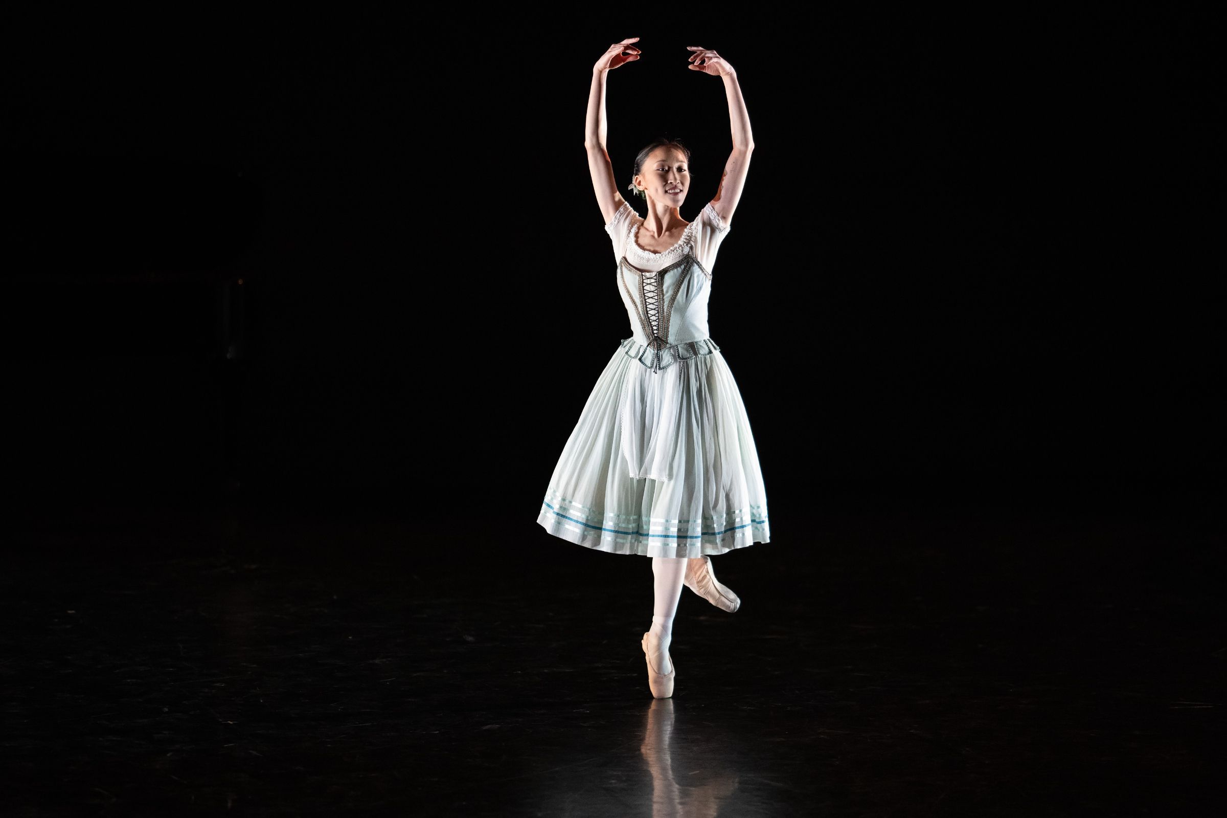 Minju Kang in Mary Skeaping's <i>Giselle</i> Act 1 variation &copy; Deborah Jaffe