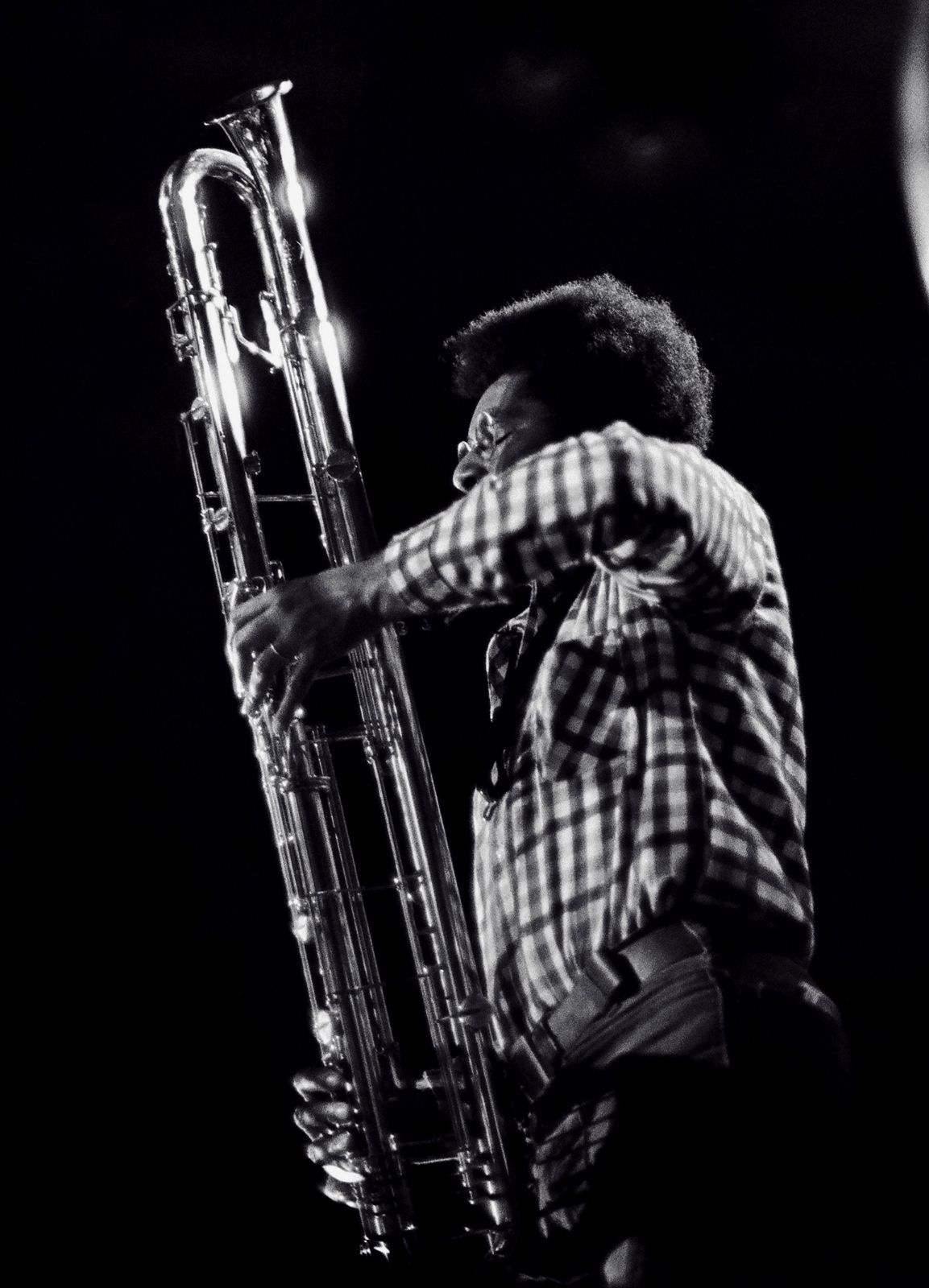 Anthony Braxton performs on a contrabass clarinet © Tom Marcello