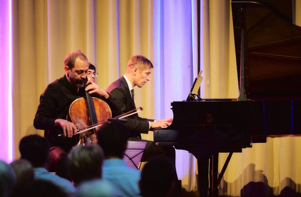 Xavier Phillips et Cédric Tiberghien aux Flâneries musicales de Reims &copy; Romu Ducros
