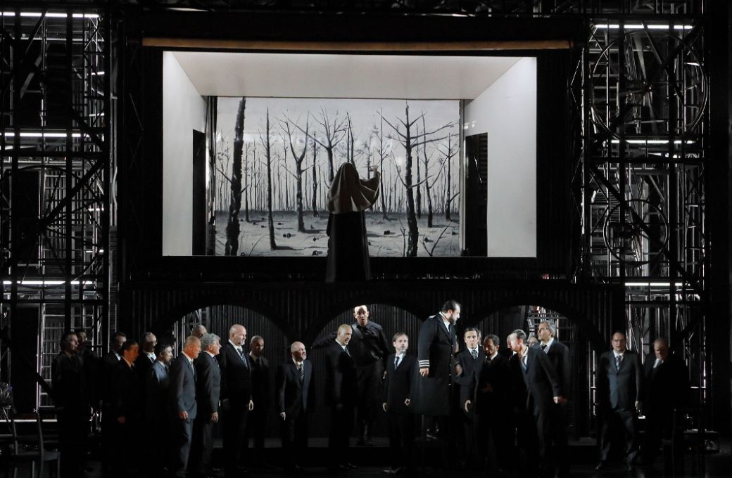 <i>Il trovatore</i> © Wilfried Hösl