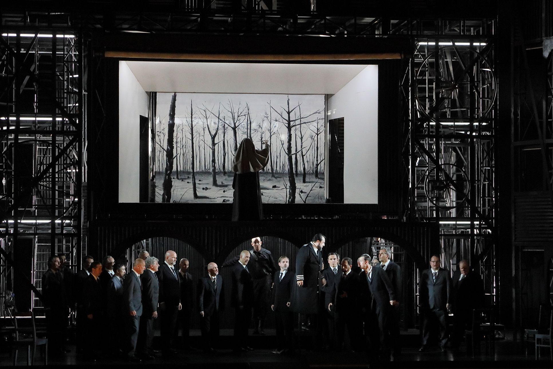 <i>Il trovatore</i> © Wilfried Hösl