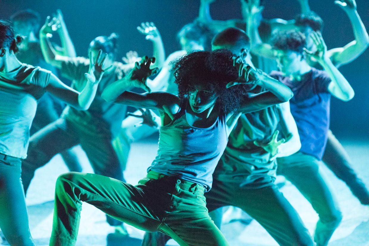 Rambert School in Akram Khan's <i>Jungle Book Reimagined</i> &copy; Chris Nash