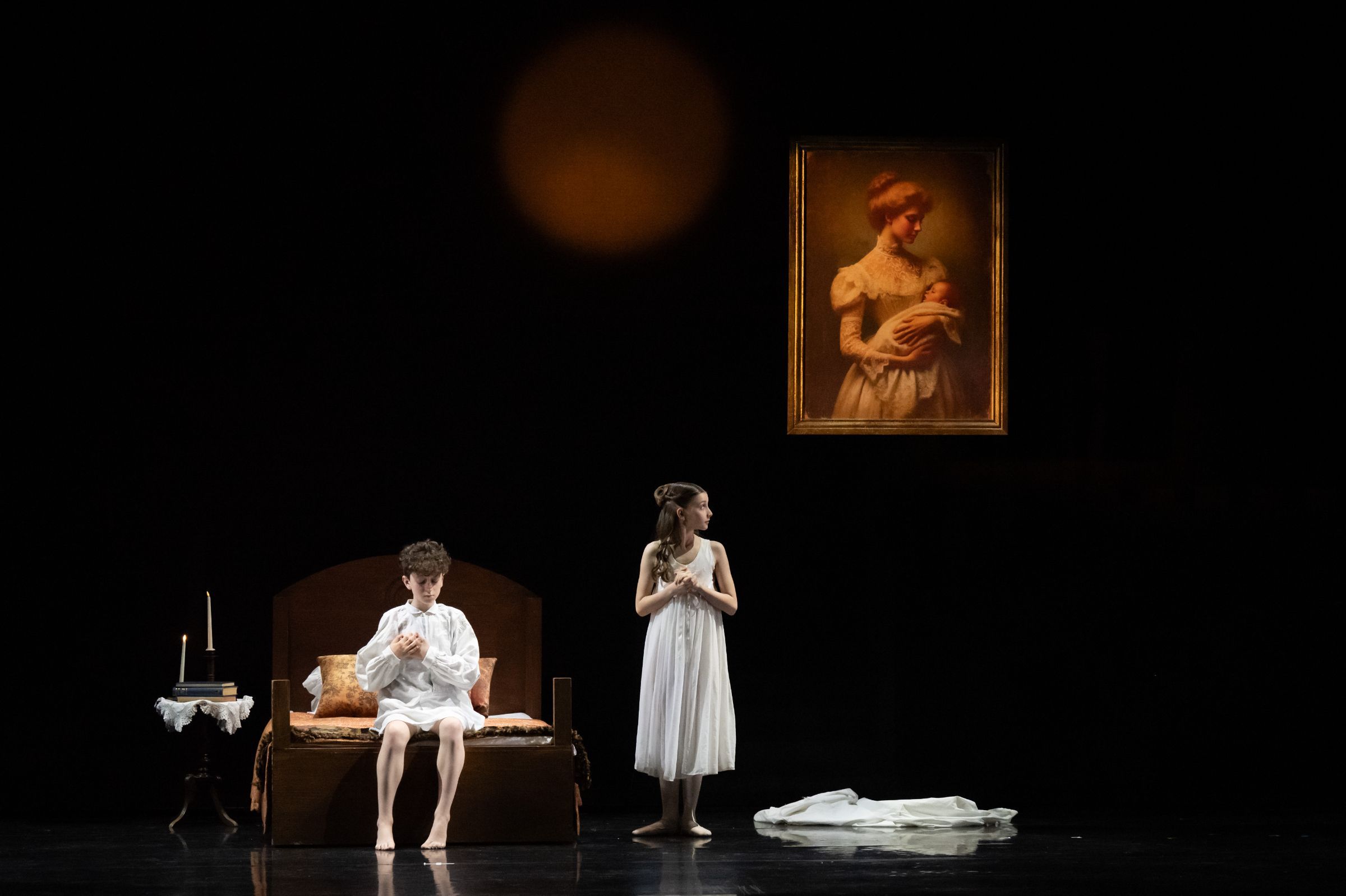Fredric de Almeida Whitehouse as Colin, Constance Rauly as Mary in Erico Montes' <i>The Secret Garden</i> © Photography by ASH