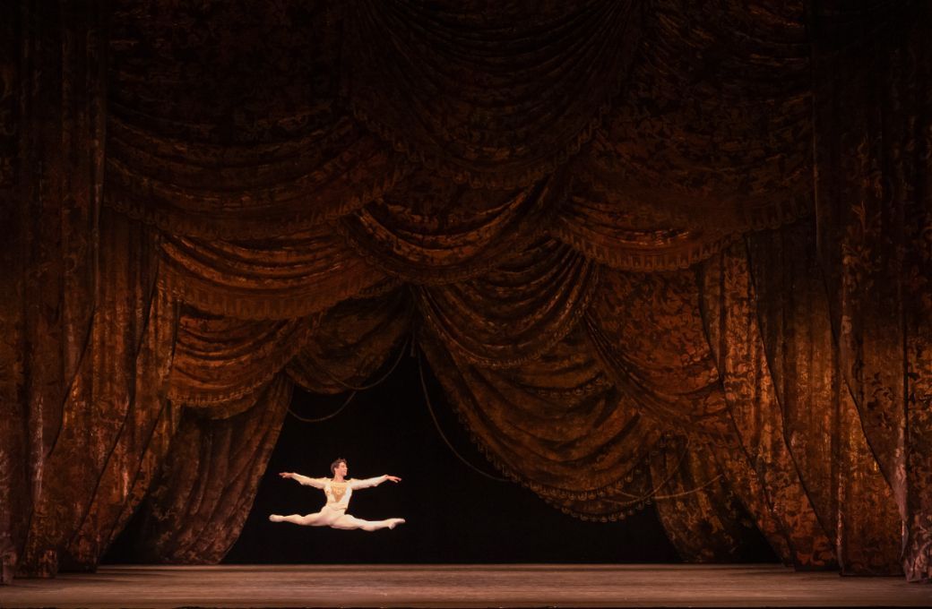 Alejandro Muñoz in <i>Paquita</i> &copy; Photography by ASH