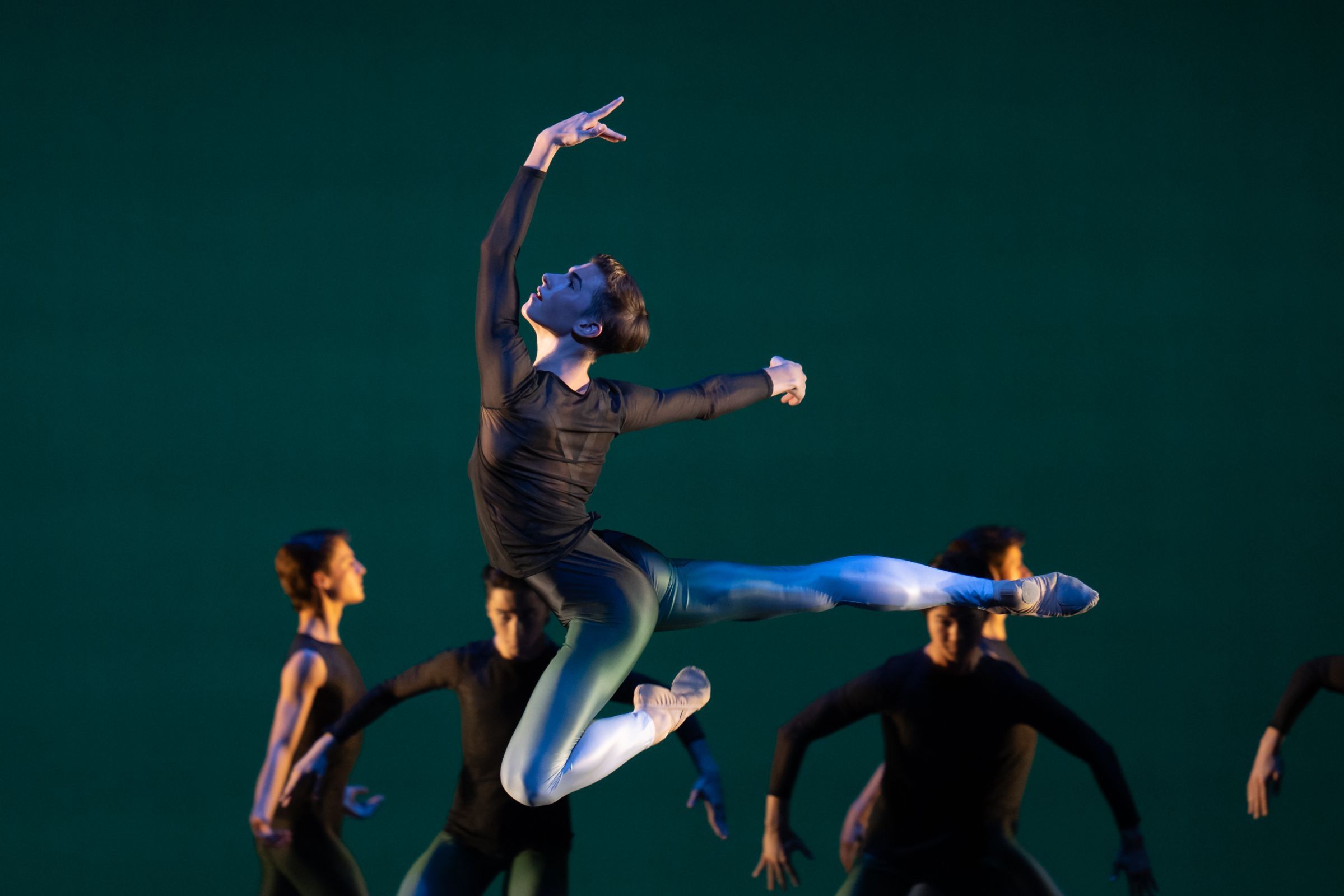 Upper School students in Gemma Bond's <i>Assemblage</i> &copy; Photography by ASH