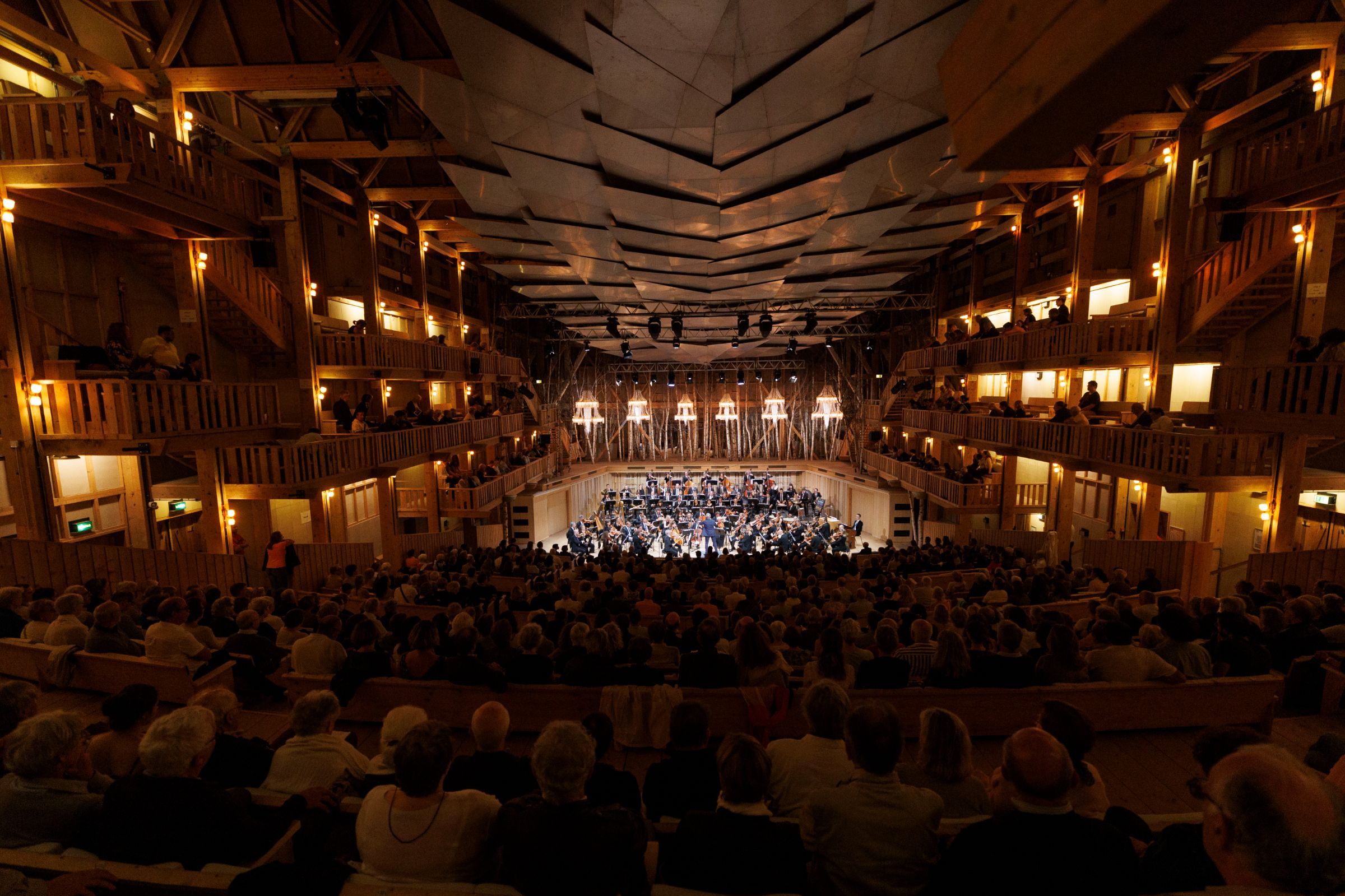 Le concert de clôture dans la Grange au Lac &copy; Matthieu Joffres