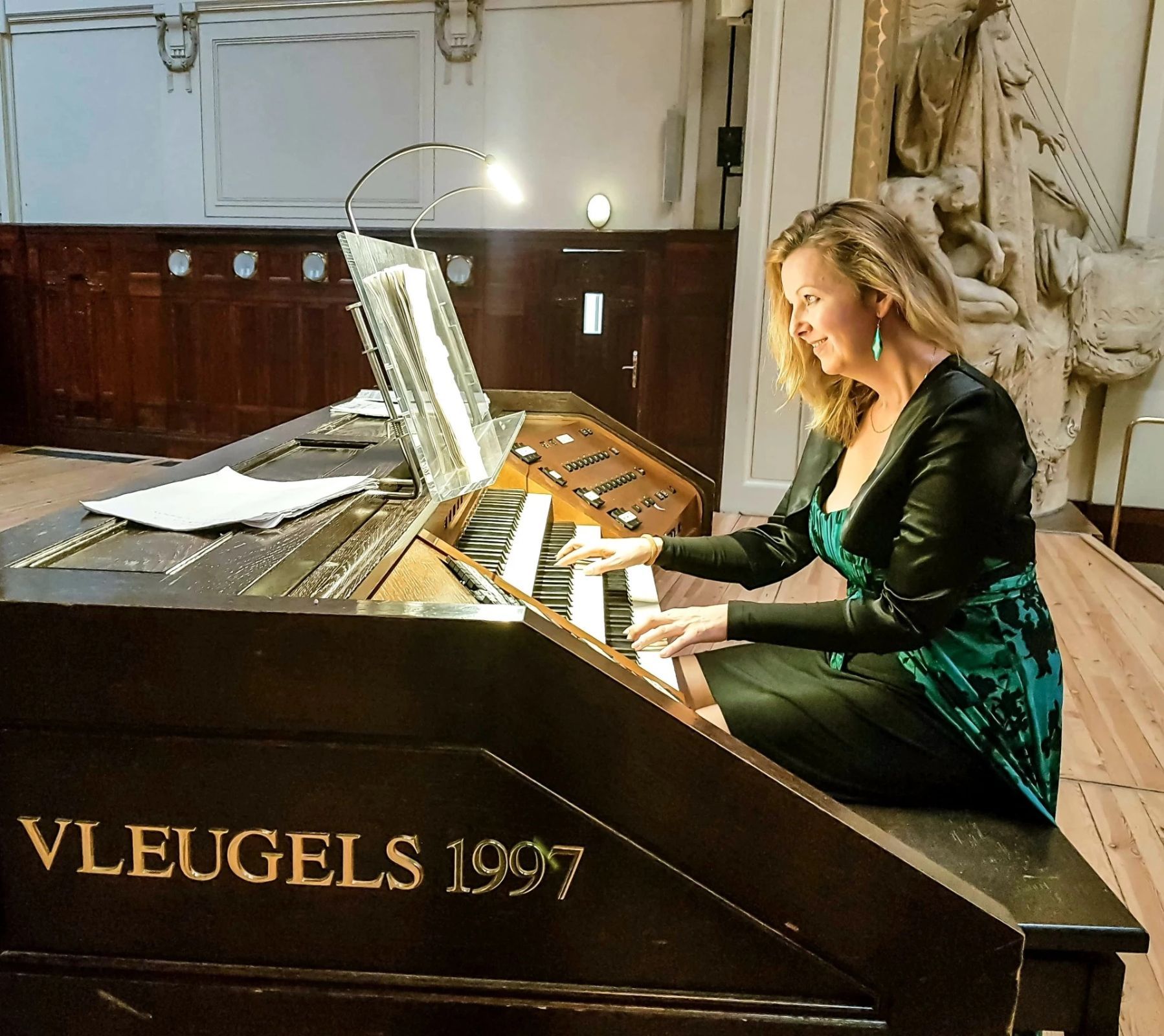 Organist Daniela Valtová Kosinová &copy; Daniela Valtová Kosinová