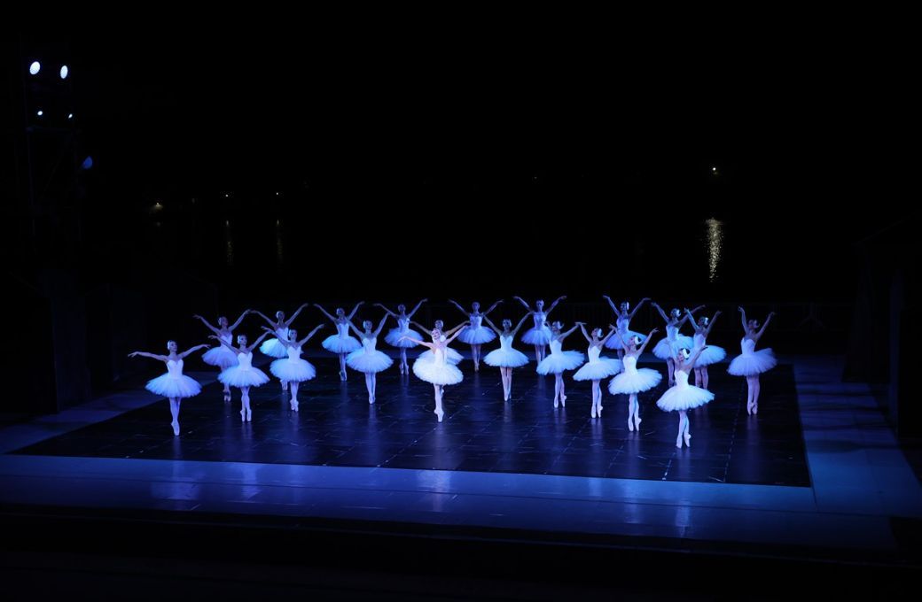 Sofia National Ballet in <i>Swan Lake</i> © Sofia Opera and Ballet